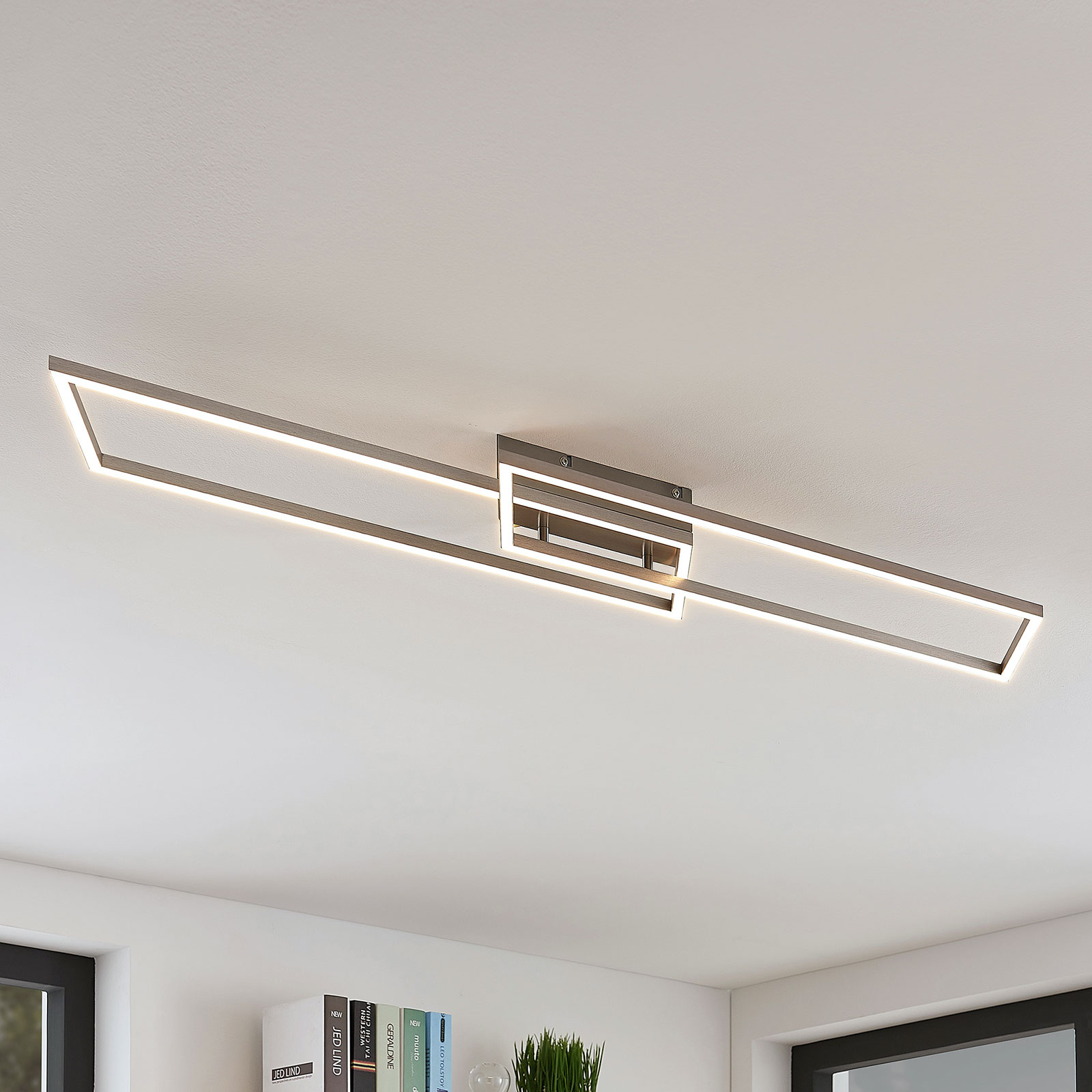 Linear LED ceiling light Quadra, dimmable
