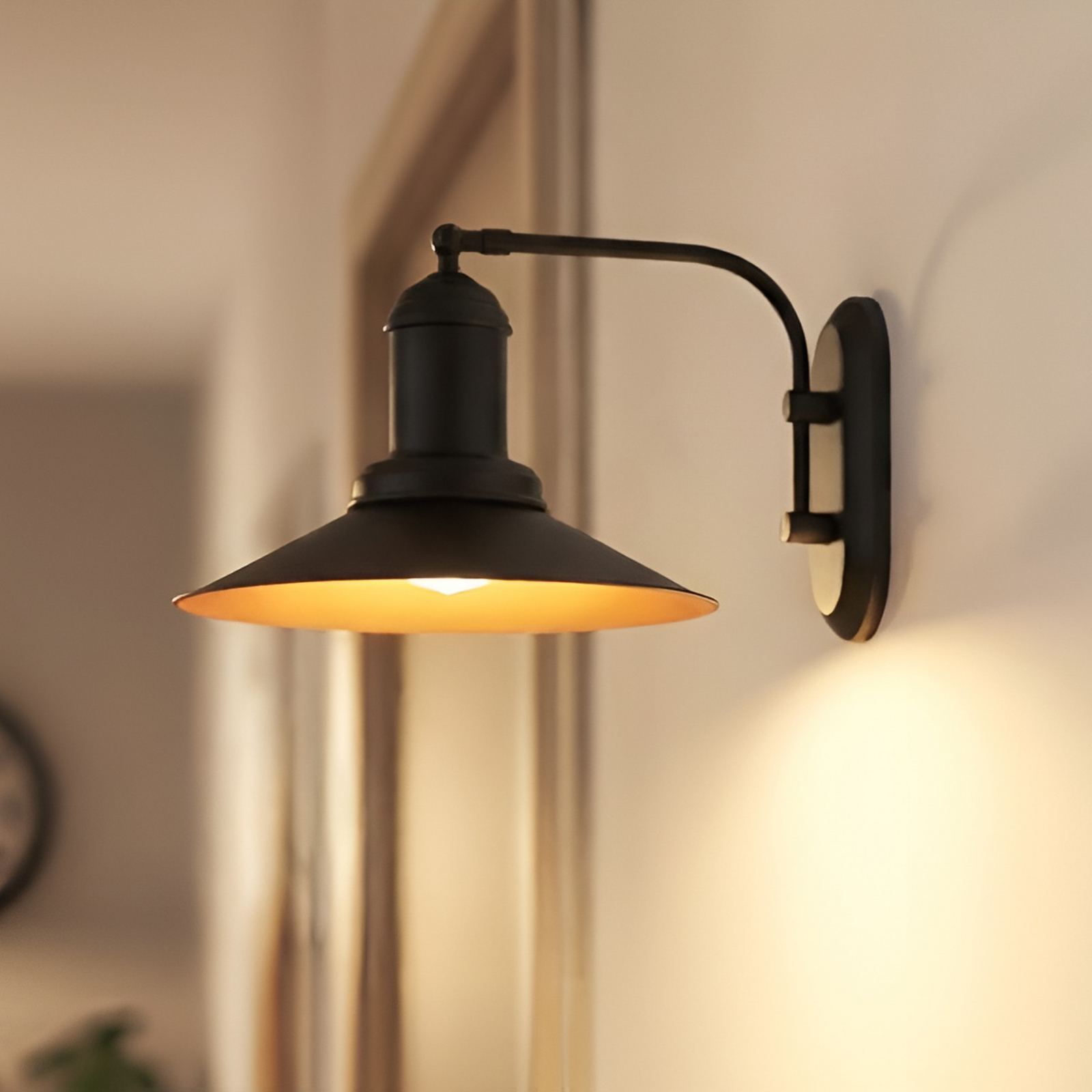 Candeeiro de parede Lorato, preto, altura 25 cm, metal, E27