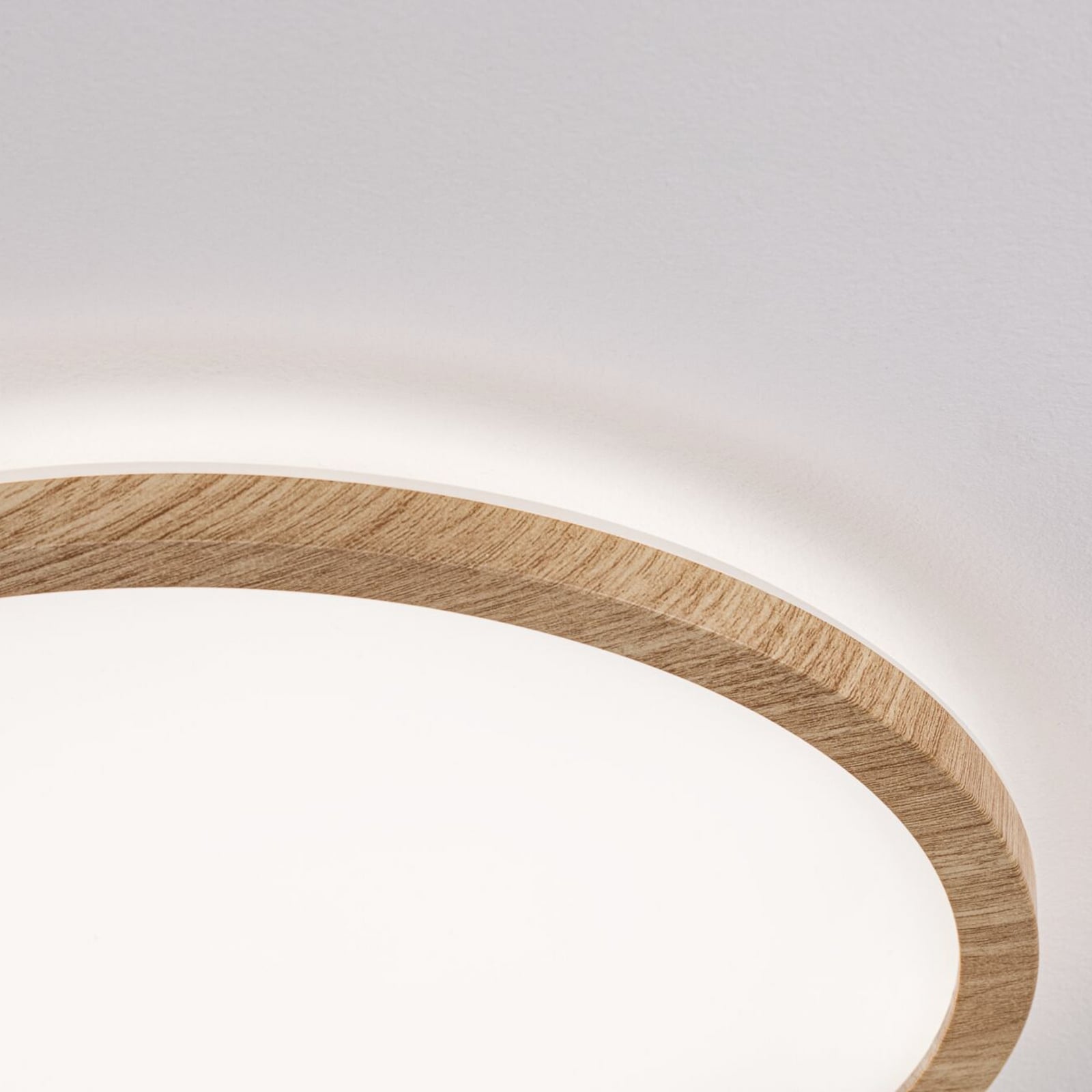 Panneau LED Atria Shine Ø 42 cm, finition bois, IP44, 4000 K, marche/arrêt,