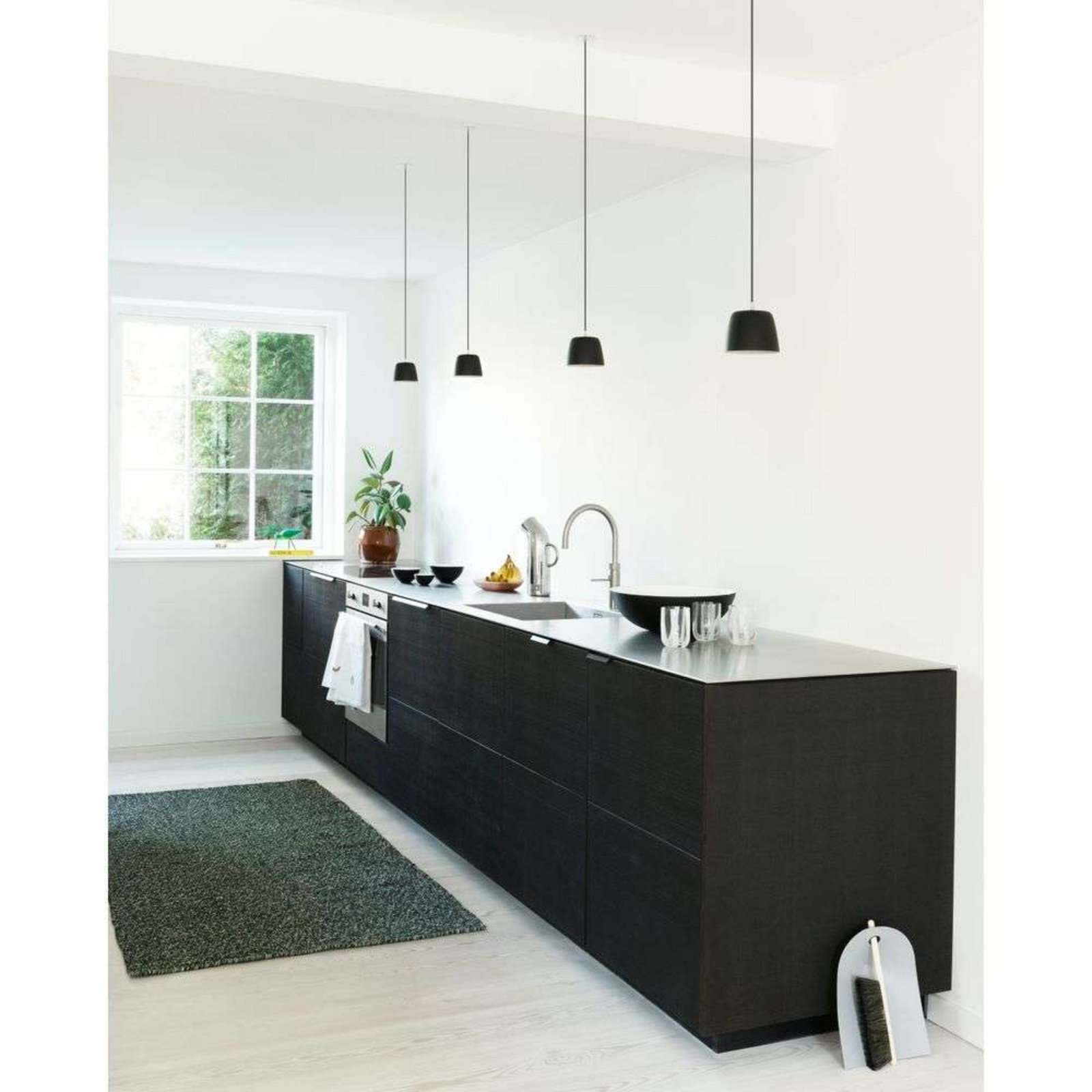 Tub Lustră Pendul Ø13 Black - Normann Copenhagen