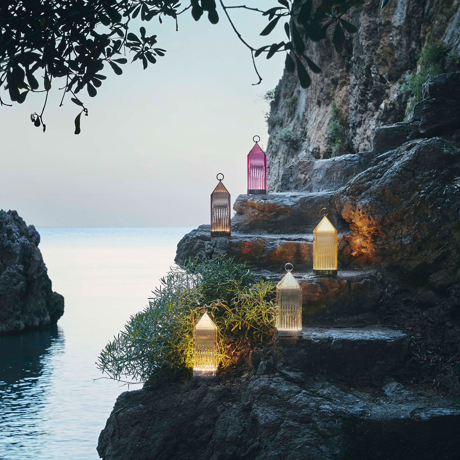 Lantern Wisteria - Kartell