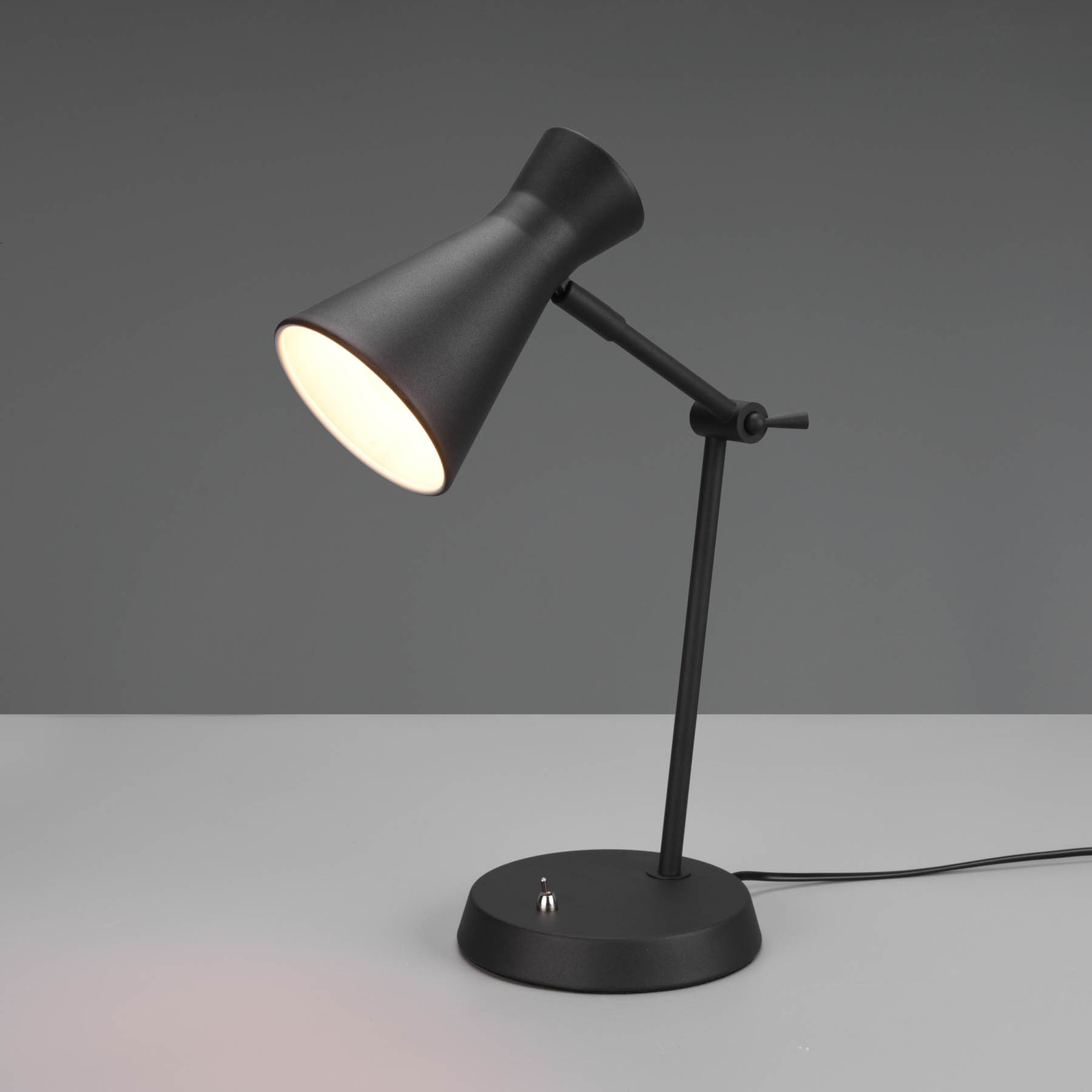Enzo desk lamp, one-bulb