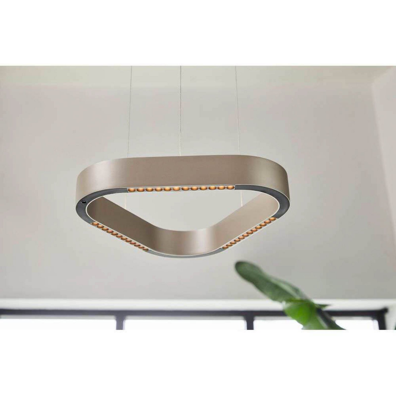 Trigon Suspension Soft Ivory - Loom Design