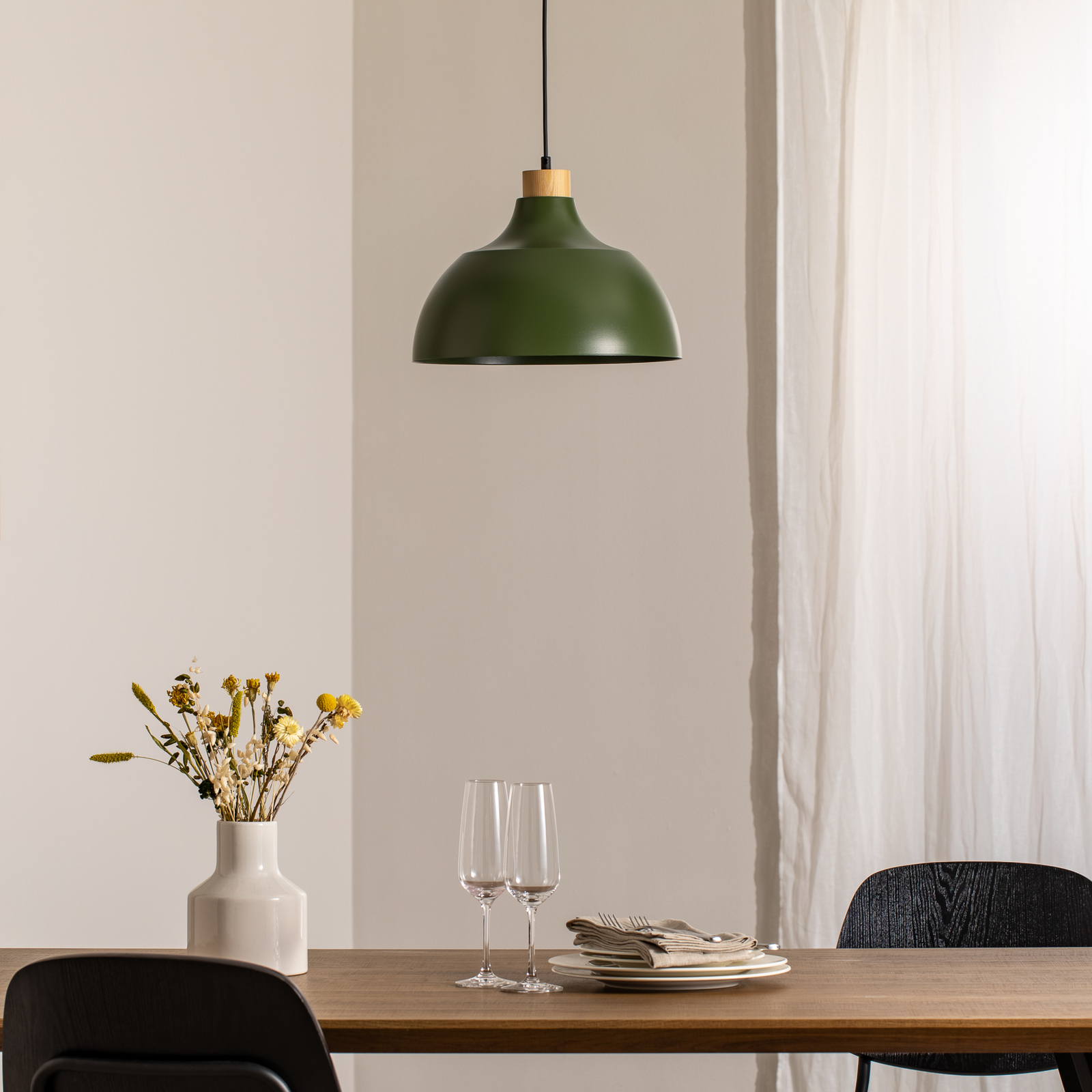 Envostar függőlámpa Kaitt, fa részlet, Ø 34 cm, zöld