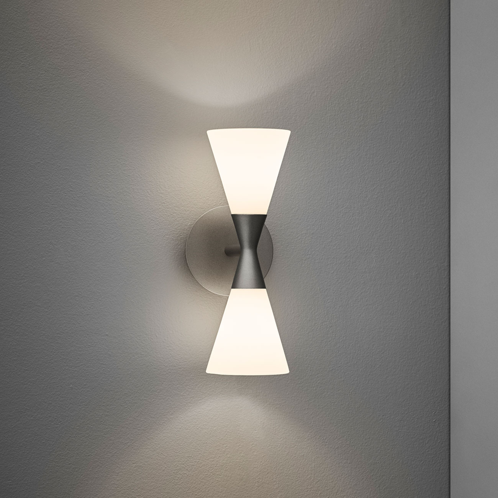 Herstal Harlekin wall light with plug, graphite grey, for Living / Dining Room, metal, glass, E14, 25 W, energy efficiency: A++, H: 32 cm