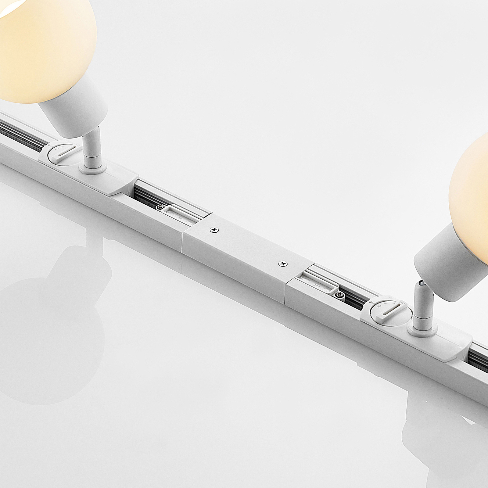 Lindby single-circuit track lighting system Linaro, E14, white, 4-bulb