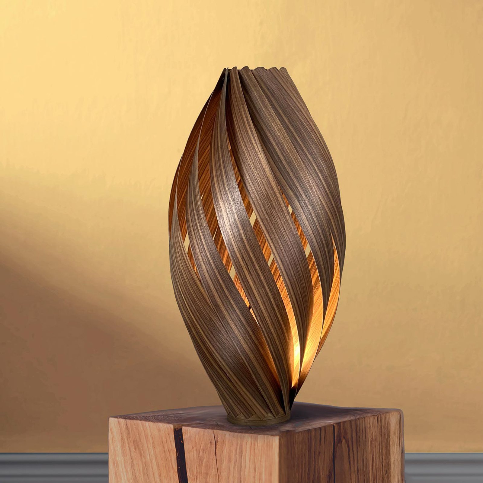 Gofurnit Ardere bordlampe, nøddetræ, højde 60 cm