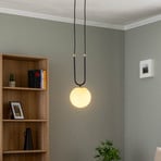 Pendellampa Glam, svart/opal, 1 lampa