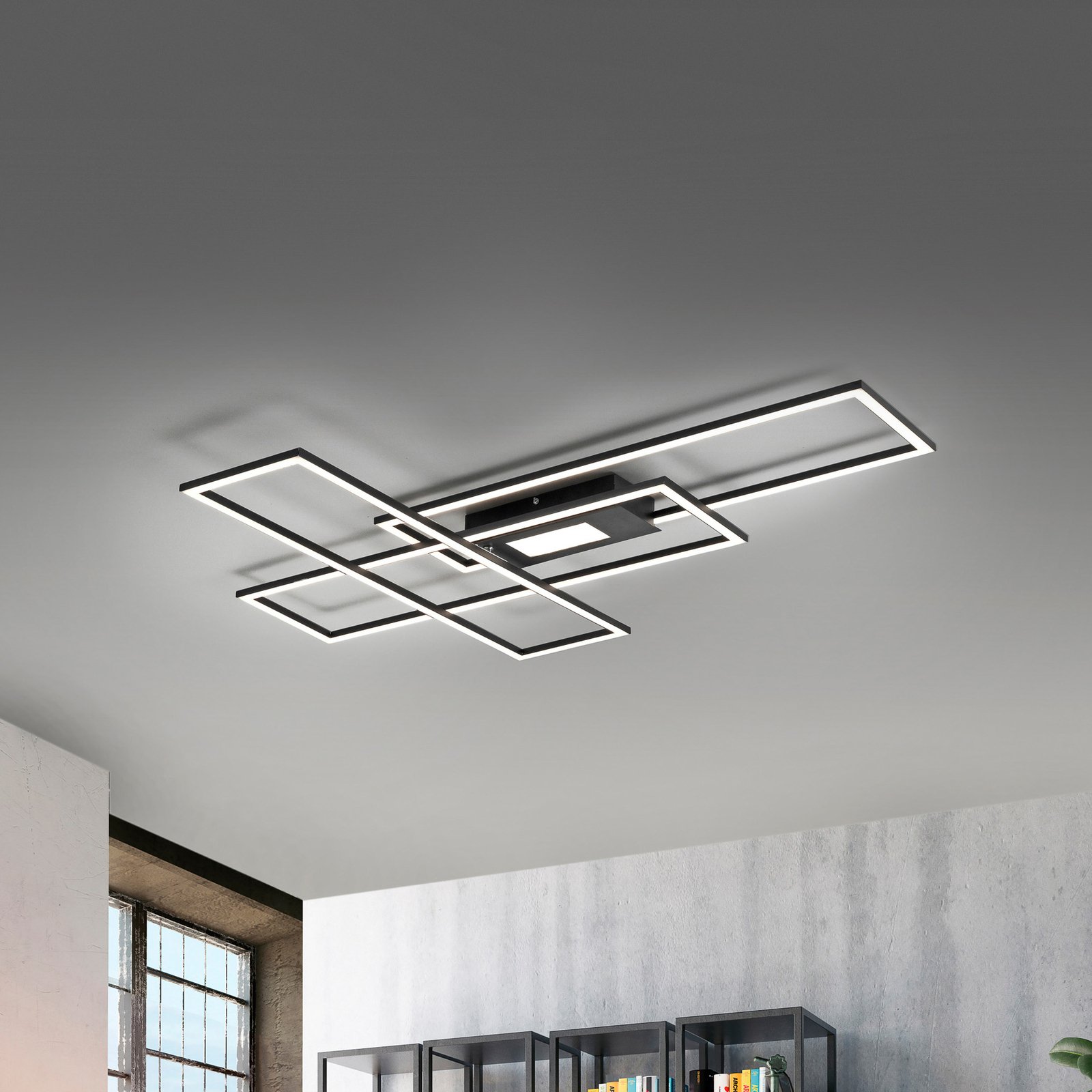 LED plafondlamp Asmin, CCT, zwart, 98,9x69,4cm