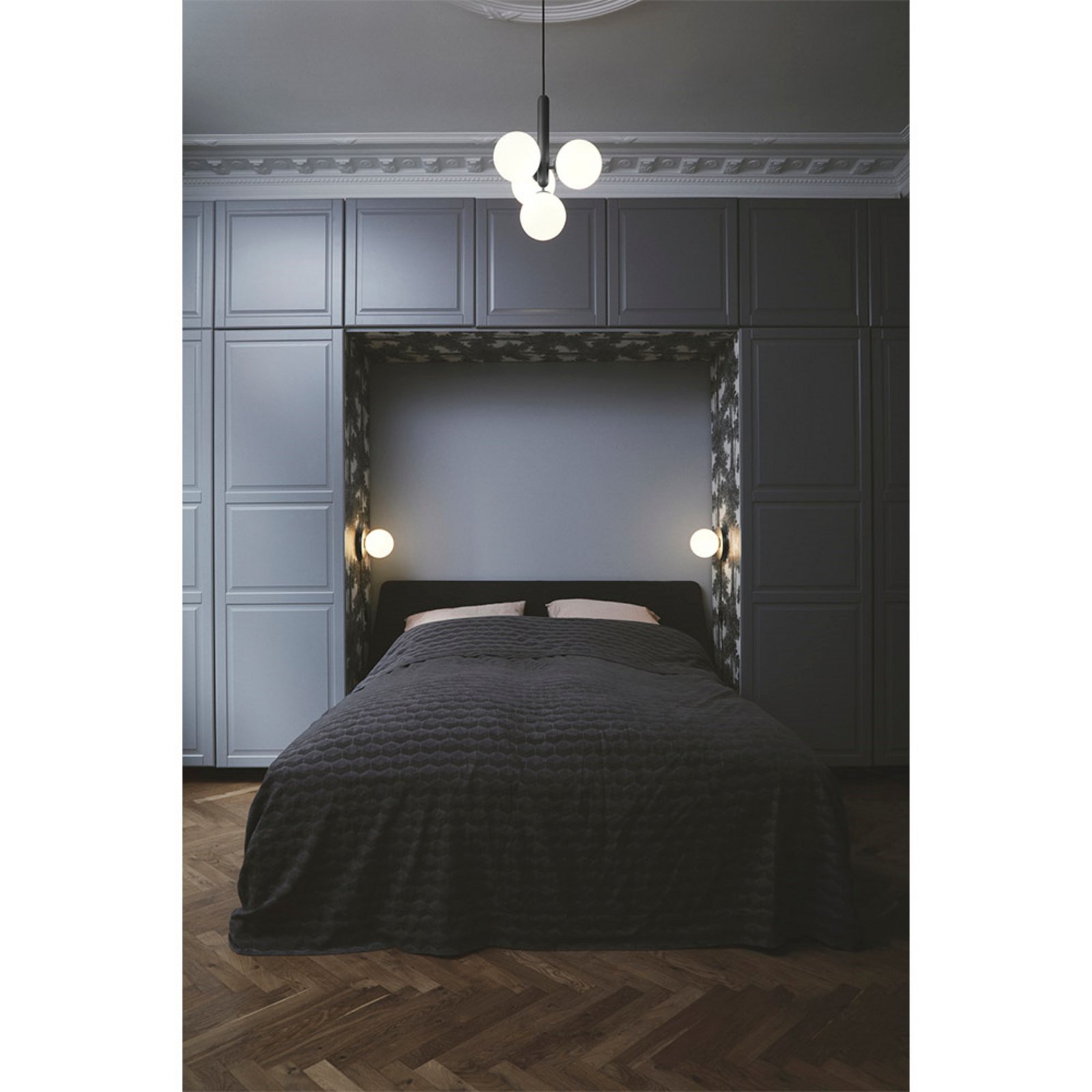 Liila 1 Aplică de Perete/Plafonieră IP44 Medium Light Silver/Opal White - Nuura