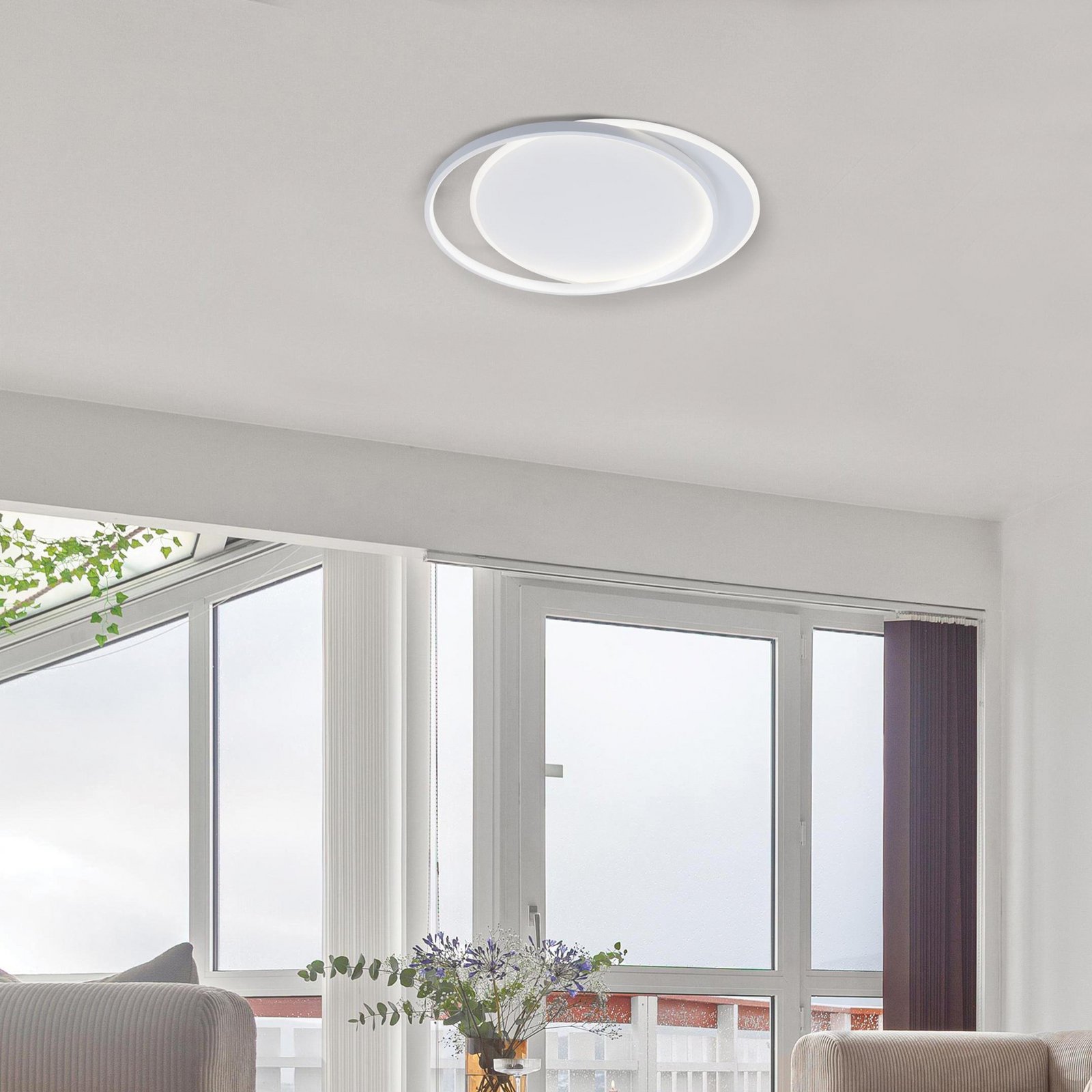 Lámpara LED de techo Evelyn, blanca, longitud 55 cm, metal
