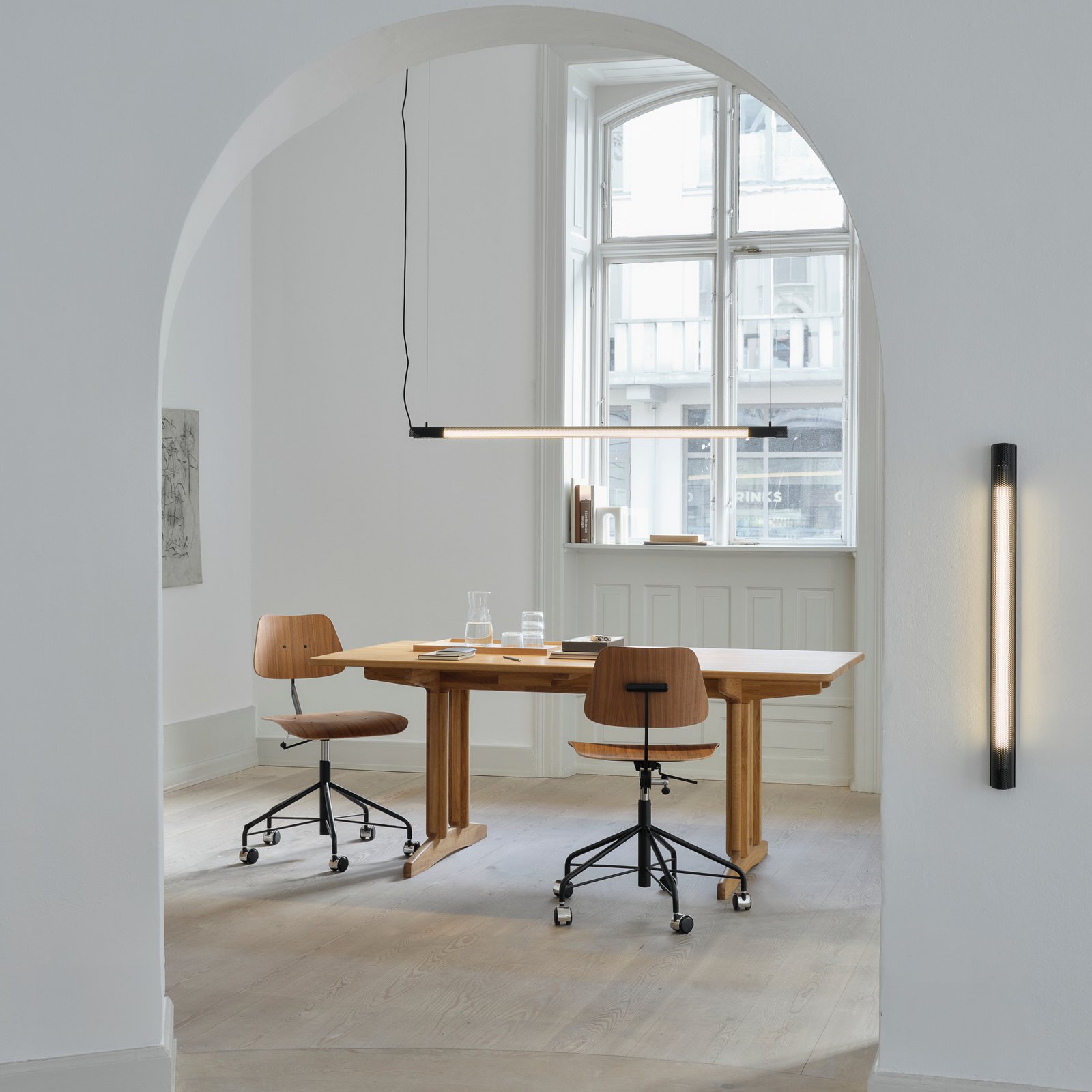 Applique murale Radent, noire, hauteur 70 cm, G13 - GEJST