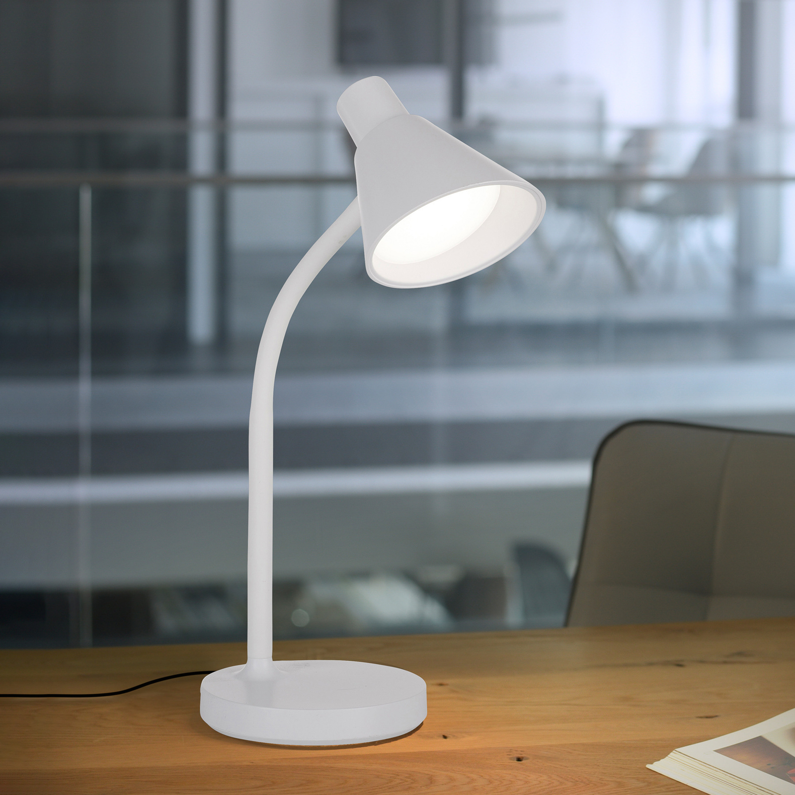 JUST LIGHT. LED stolová lampa Pixie, plast, biela