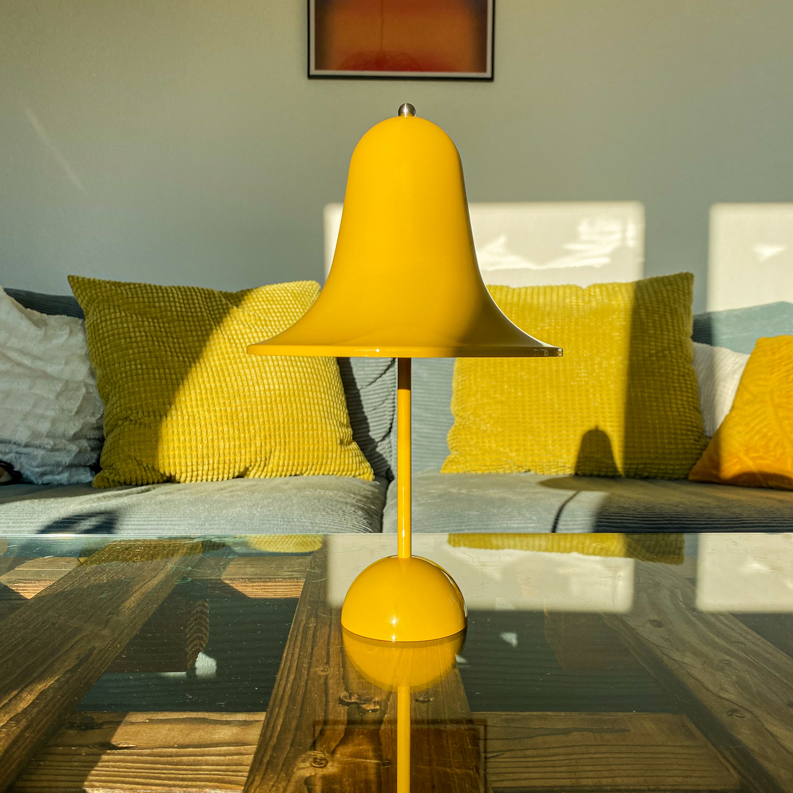VERPAN настолна лампа Pantop топло жълто