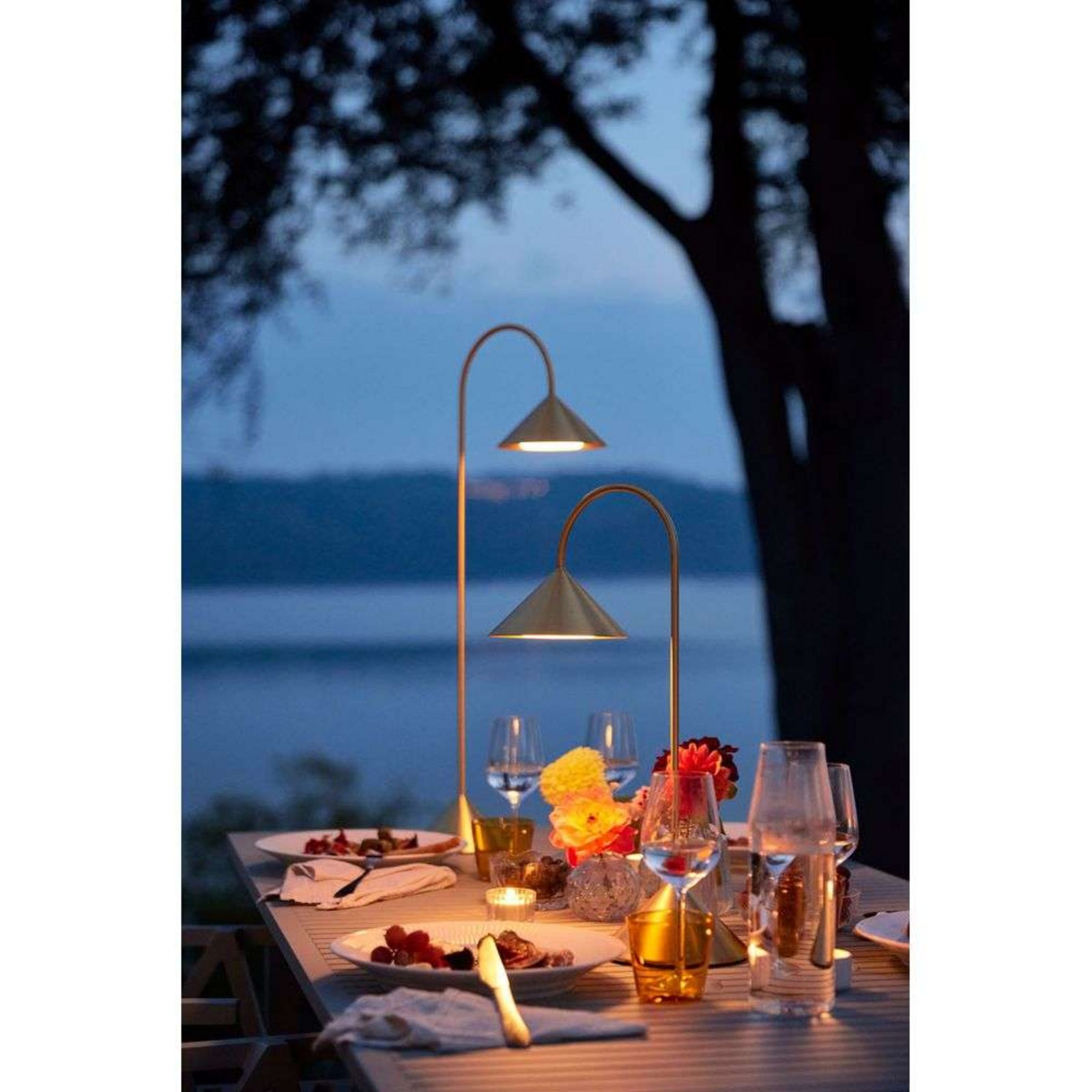 Grasp Portable Lampadar H72 Solid Brass - Frandsen