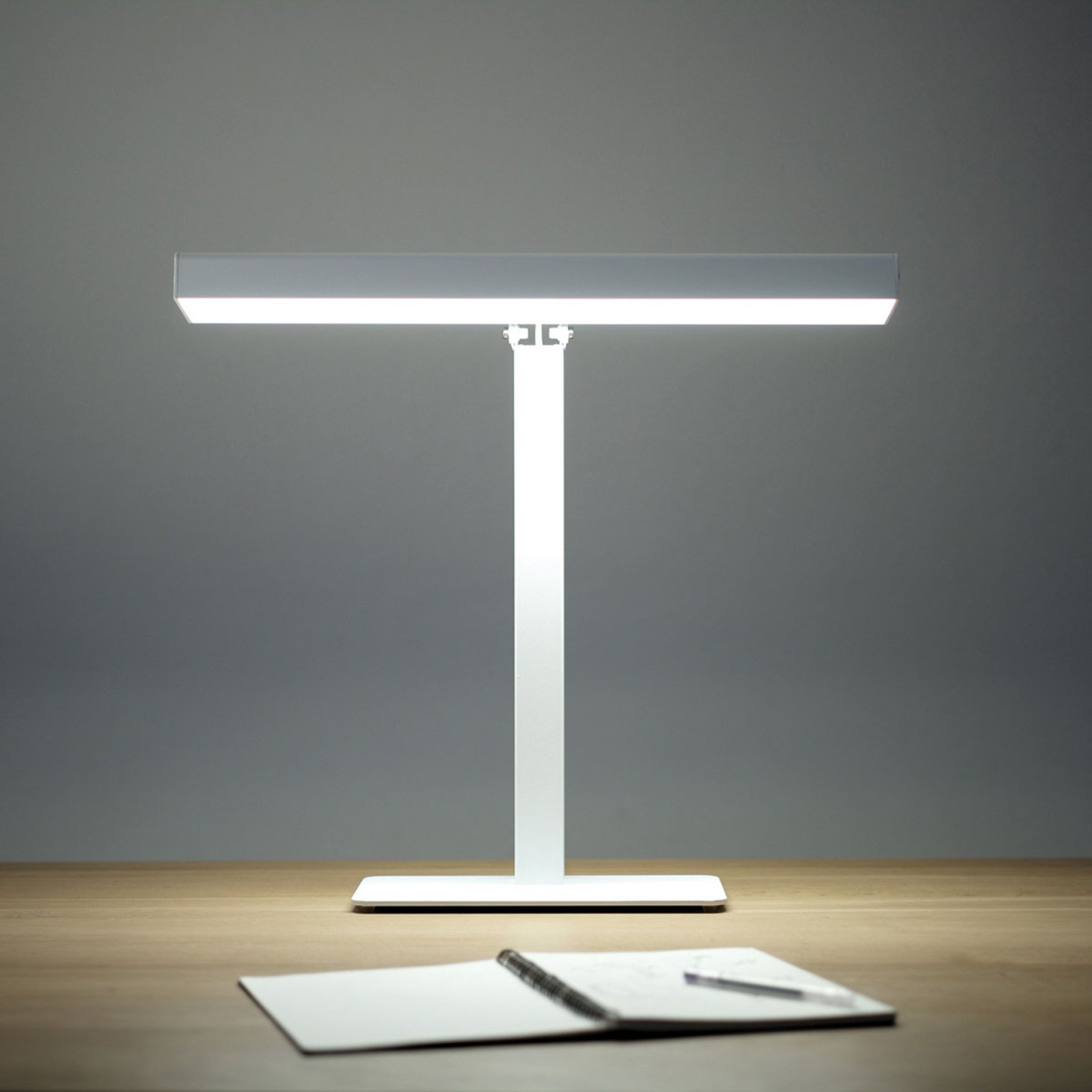 Innolux Valovoima terápiás asztali lámpa LED-ekkel