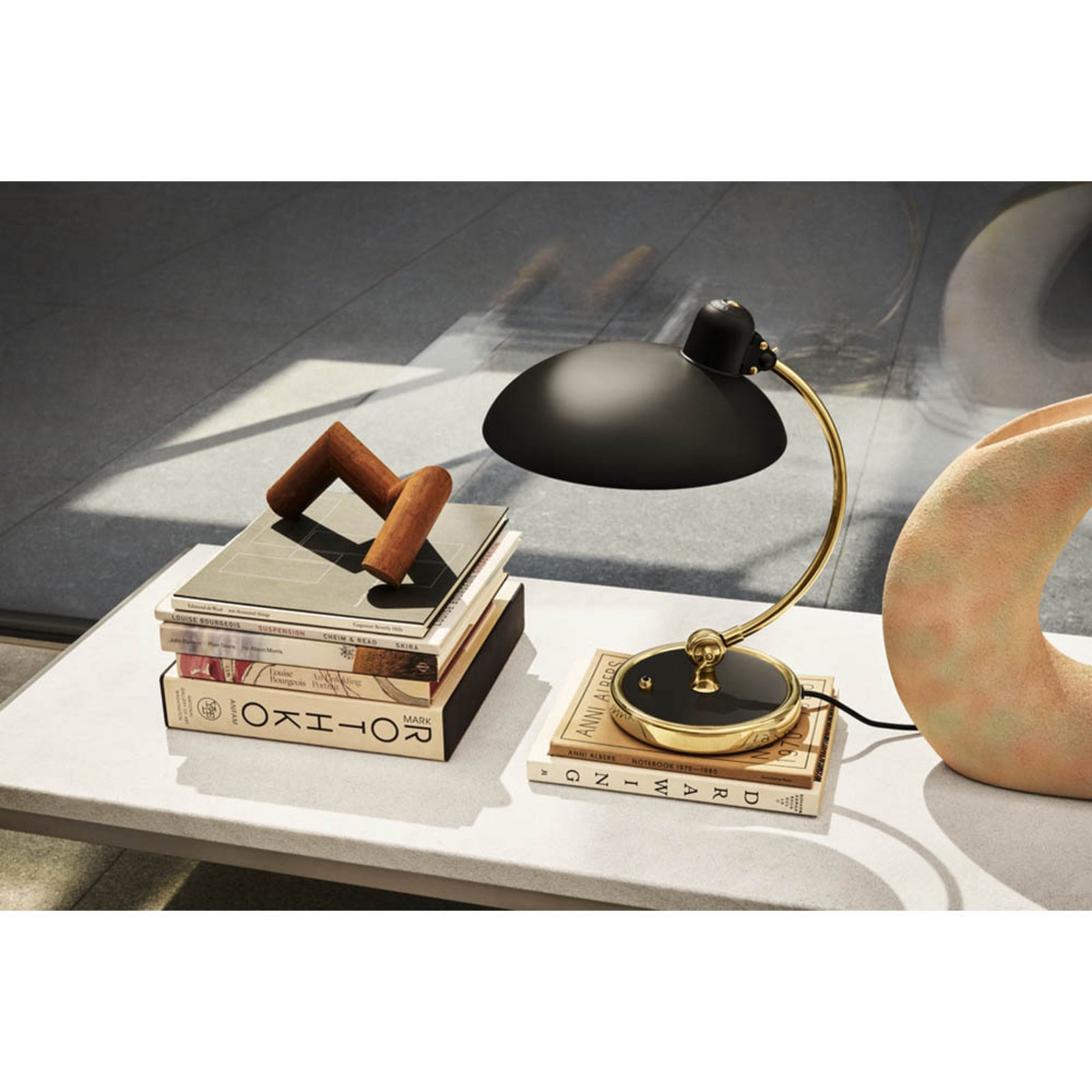 KAISER idell™ 6631-T Table Lamp Matt Black/Brass - Fritz Hansen