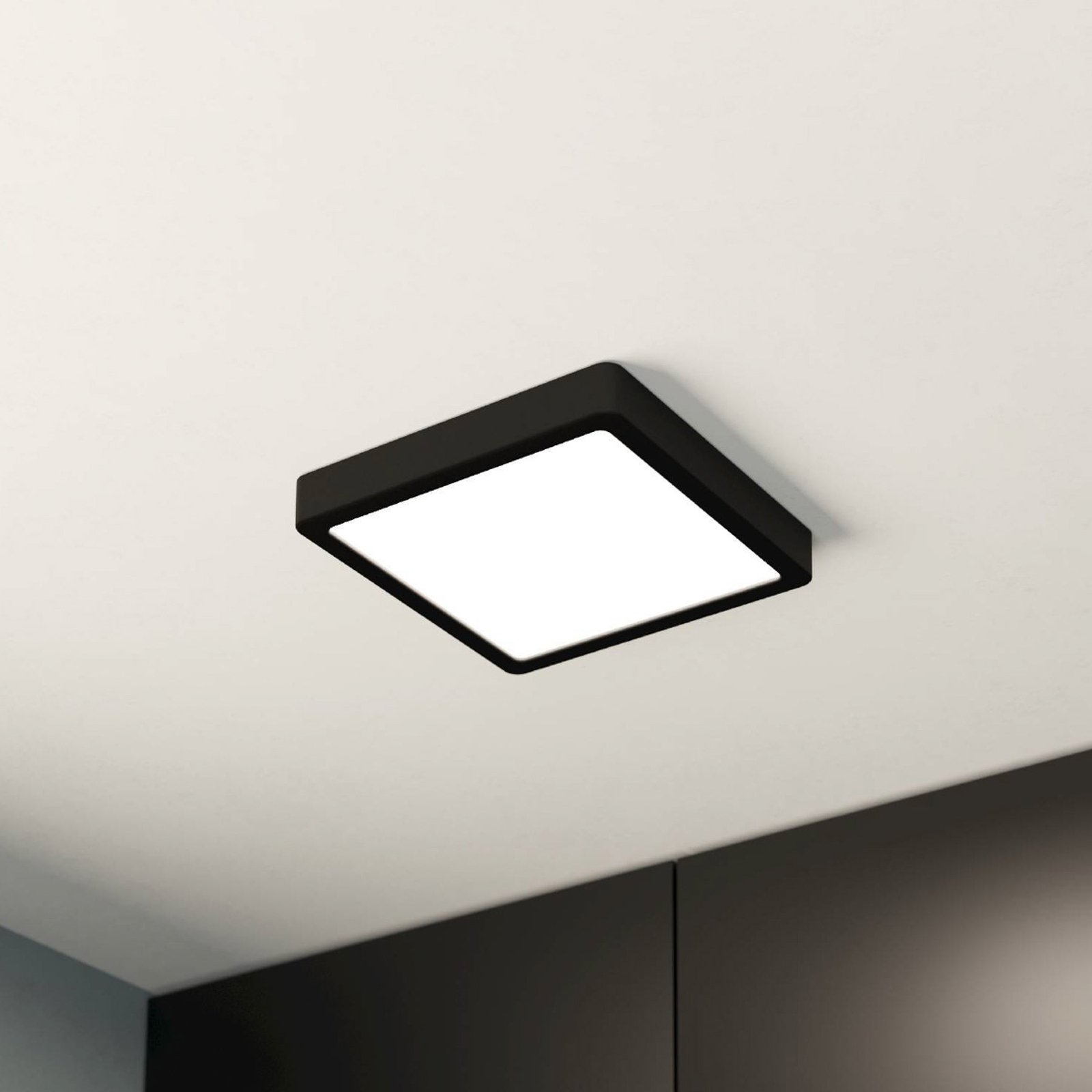 LED surface-mounted panel Fueva 5 IP20 830 black 21x21cm