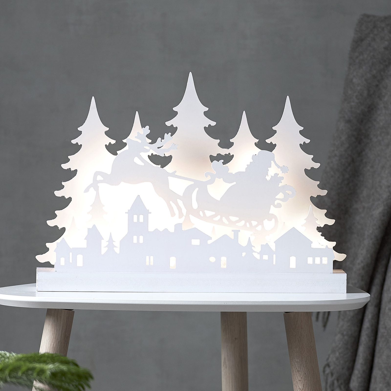 Grandy Weihnachtsmann -LED-koristevalo, 42 cm