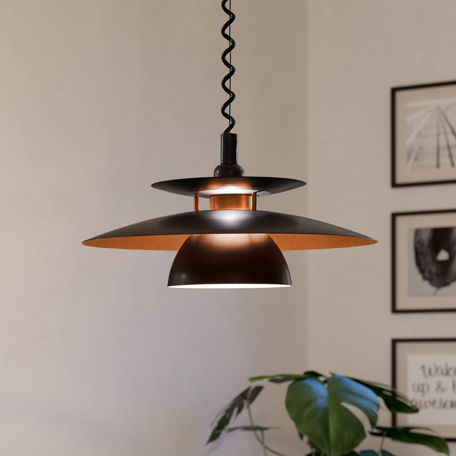 Brenda - eine höhenverstellbare Hängeleuchte günstig online kaufen