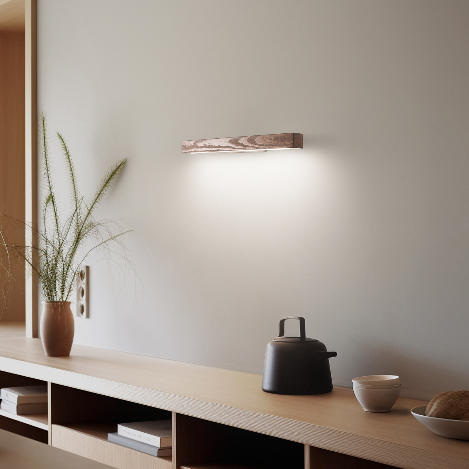 LED drvena zidna svjetiljka Teo, orah, 46 cm, 3000 K