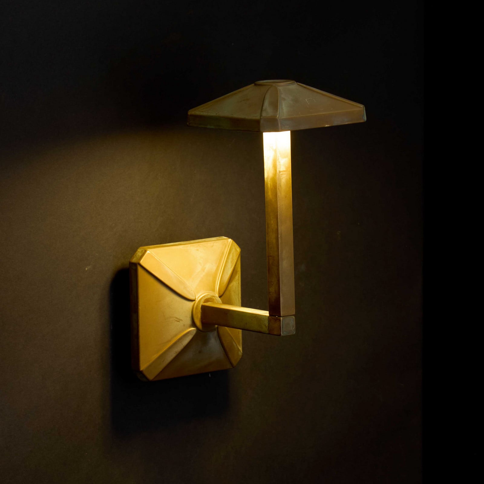 Moretti Luce Zunanja LED-stenna svetilka Aura Frame, višina 24 cm, starinsko medenina - Podeželska hiša / Rustikalna - starinski medenina