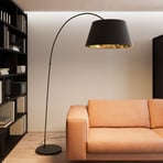 Lindby Esti lampadar, negru / auriu, tesatura, inaltime 192cm