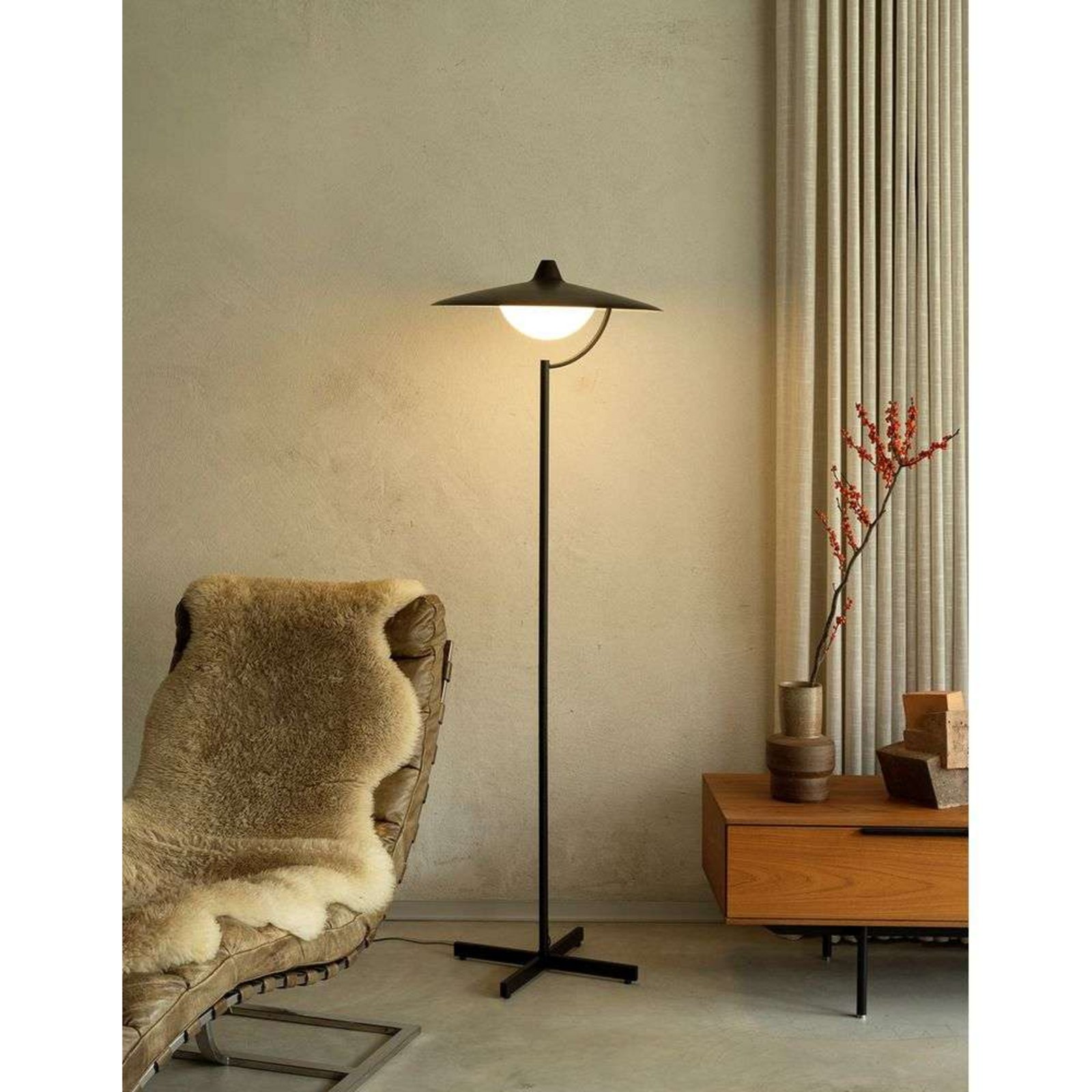 Biny Lampadar Black - DCW