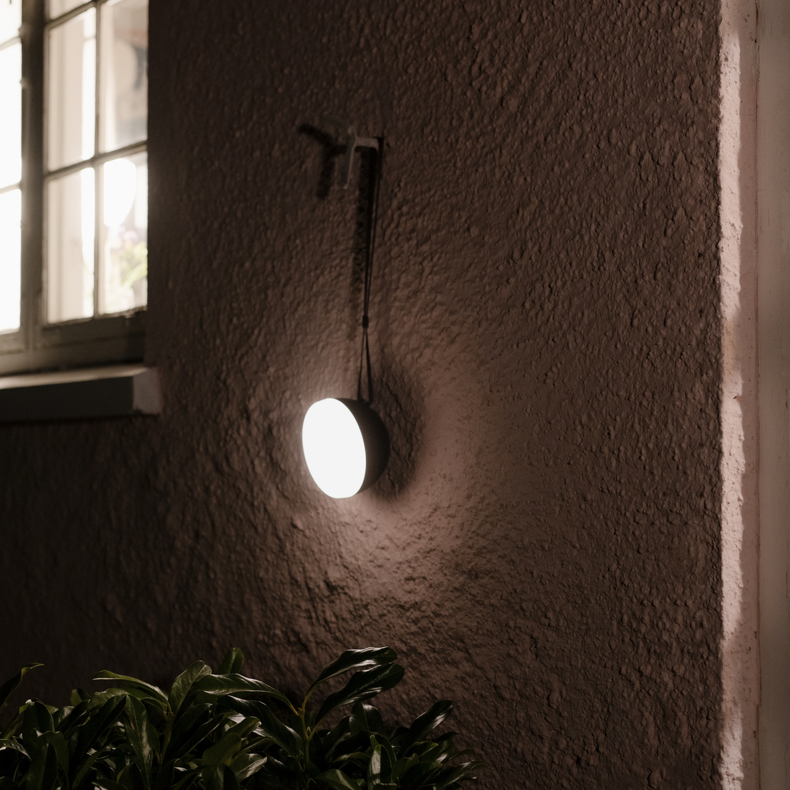 New Works Sphere lampă LED acumul IP67 dark bronze