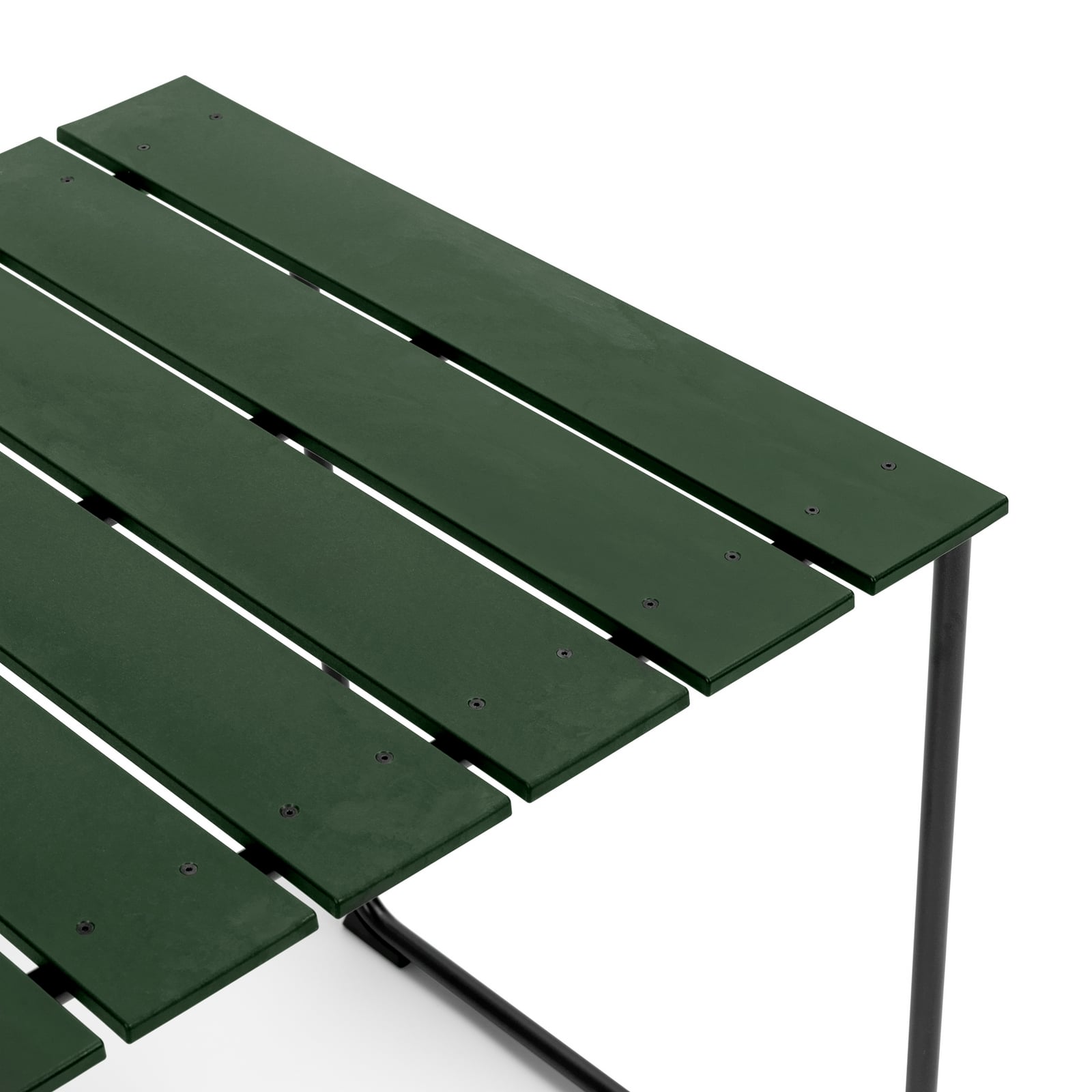 Table OCEAN, verte, en plastique, 70 cm x 70 cm - Mater Table OCEAN, verte, en plastique, 70 cm x 70 cm - Mater