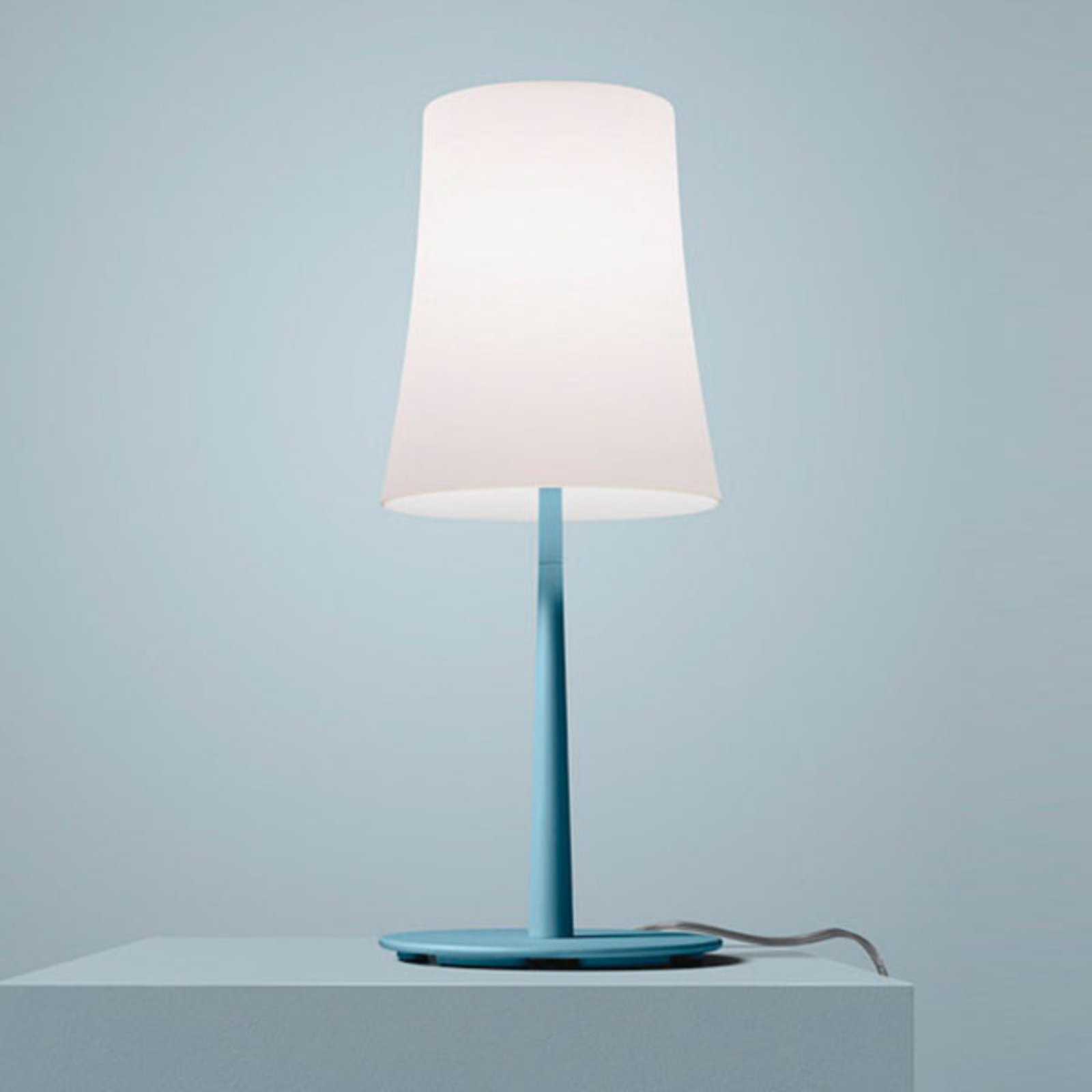 Birdie Easy Pöytävalaisin Opaque Light Blue - Foscarini