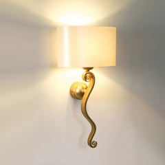 Trofeo kuldne seinavalgusti