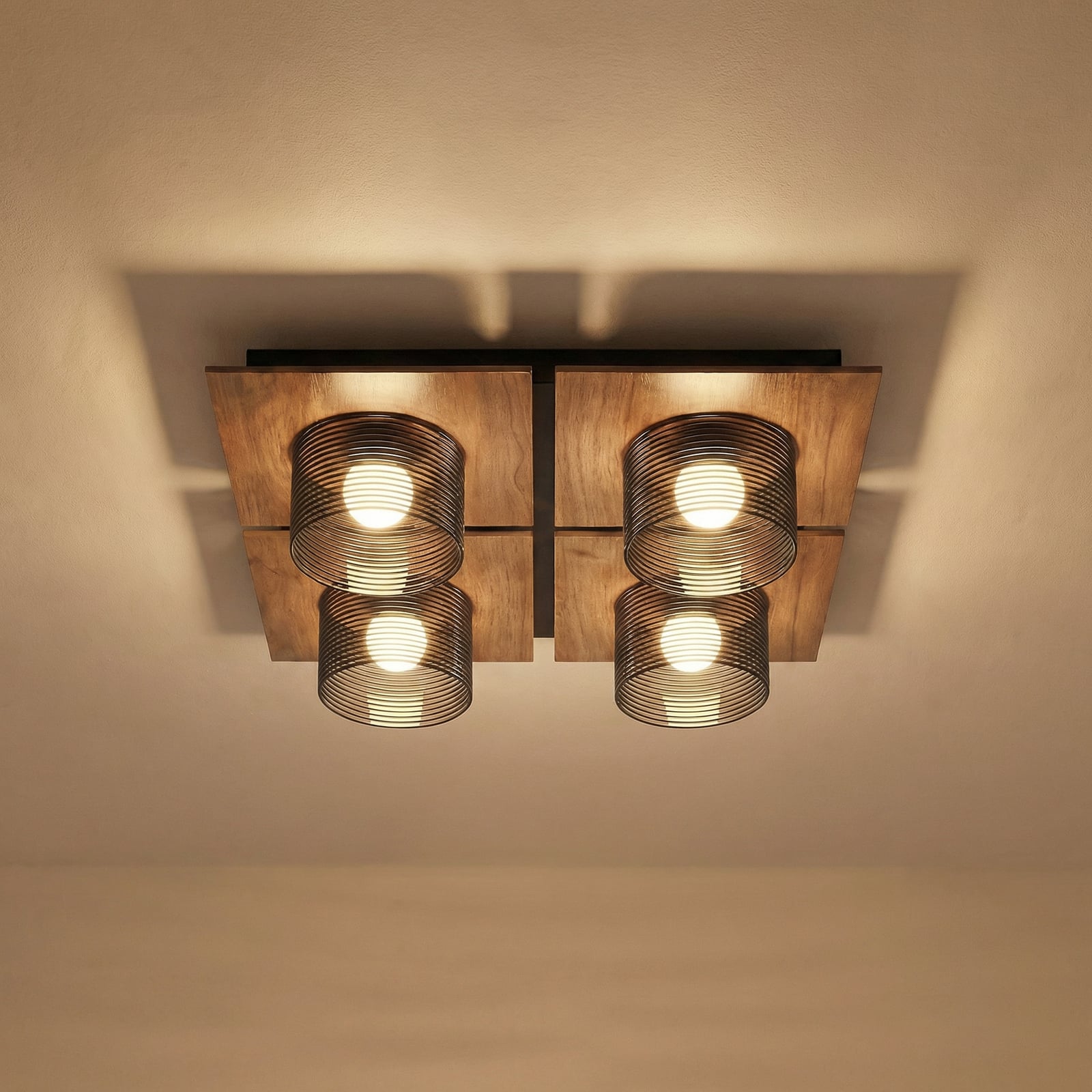 Stropné LED svetlo Lucande Eiko, 42 cm, orech/dymovo šedá, sklo