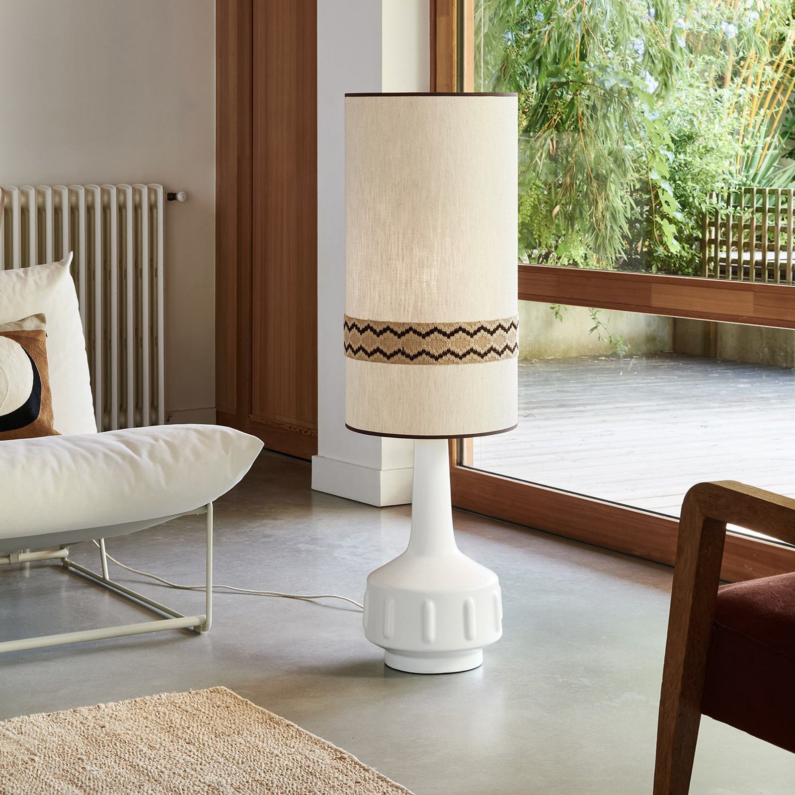 MARKET SET Stojacia lampa Jimmy, výška 121 cm keramika, vzorovaný lem
