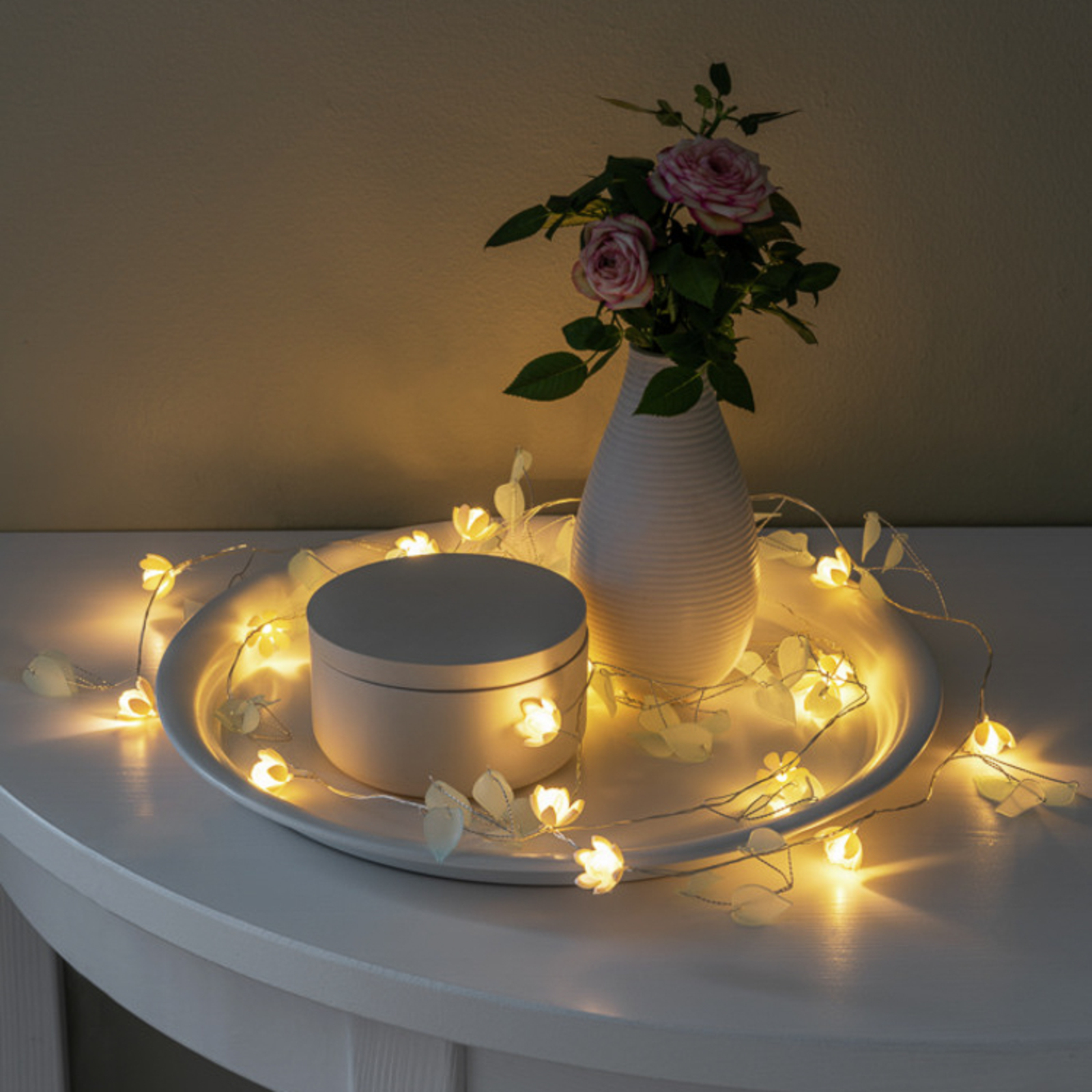 LED-ljusslinga Blad och blommor klar/vit