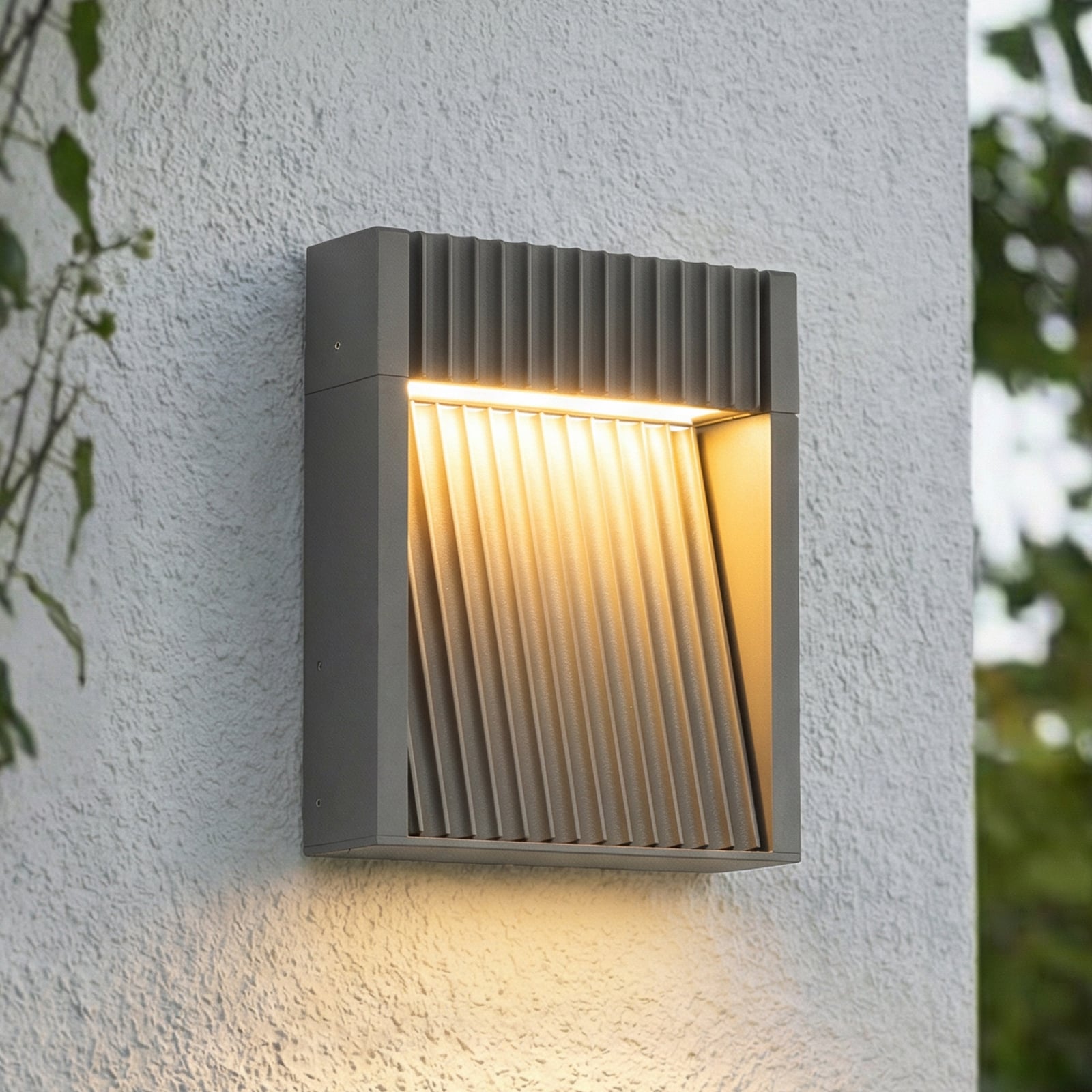 Kinkiet zewnętrzny LED Tavion, antracytowy, IP65, 16 cm - Lucande