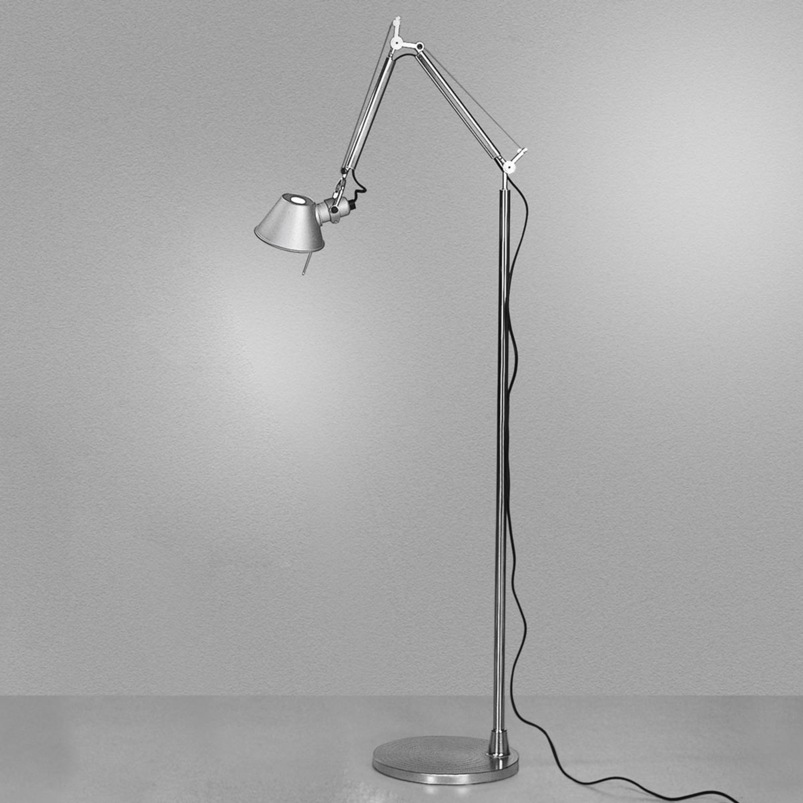 Lámpara de pie de diseño Tolomeo Micro purista