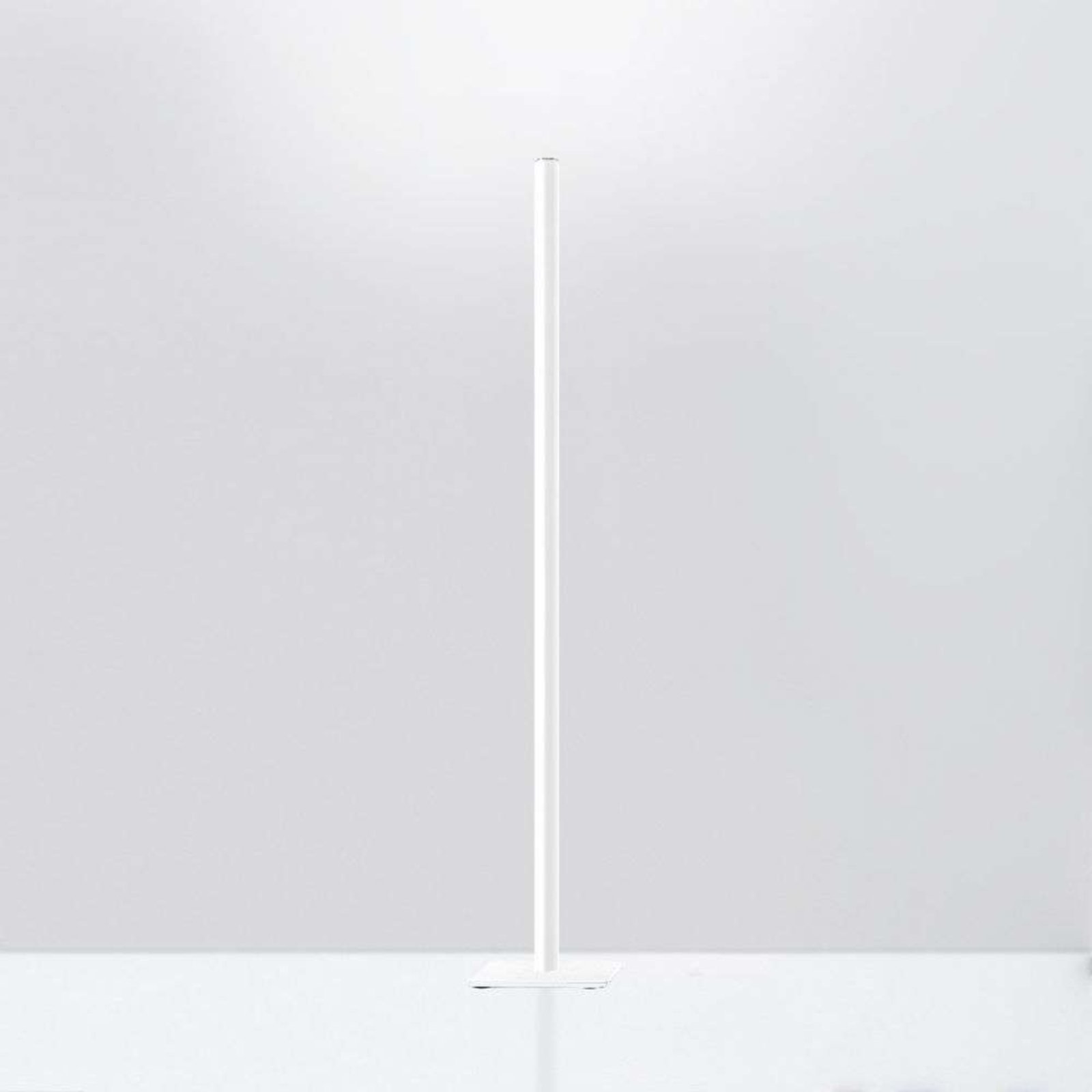 Ilio Mini Lampadar 2700K White - Artemide