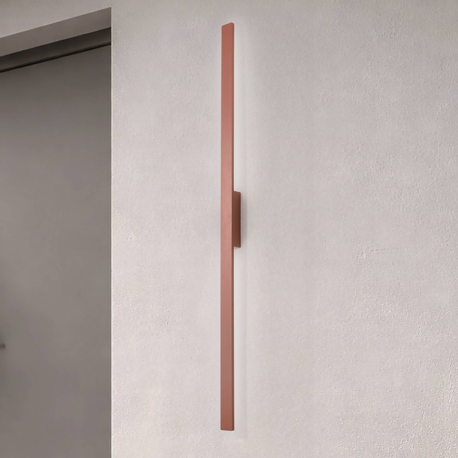 LED-Wandleuchte Demi L, ziegelrot, Alu, Höhe 144 cm, IP54 günstig online kaufen