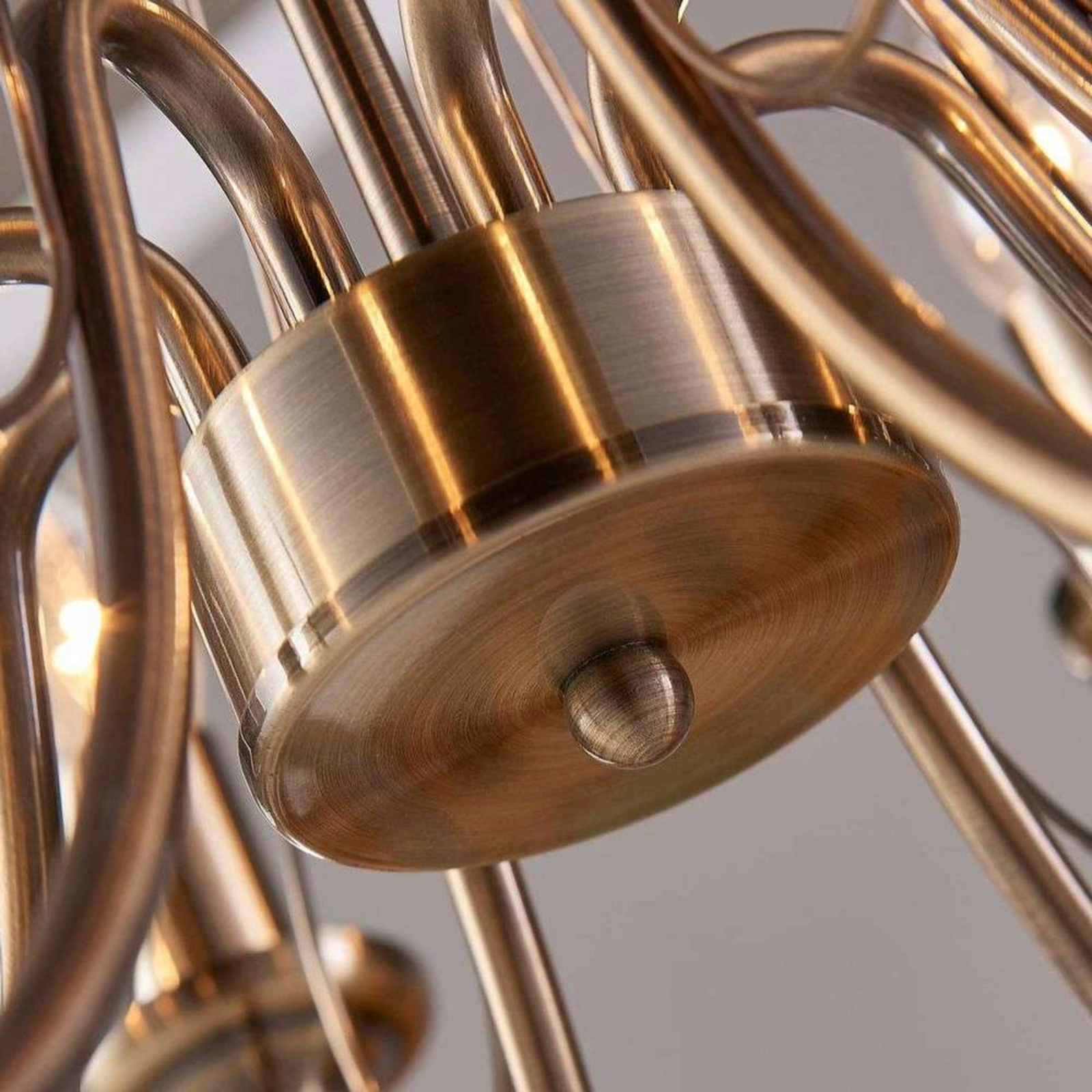 Marnia 8 Kroonluchter Antique Brass - Lindby