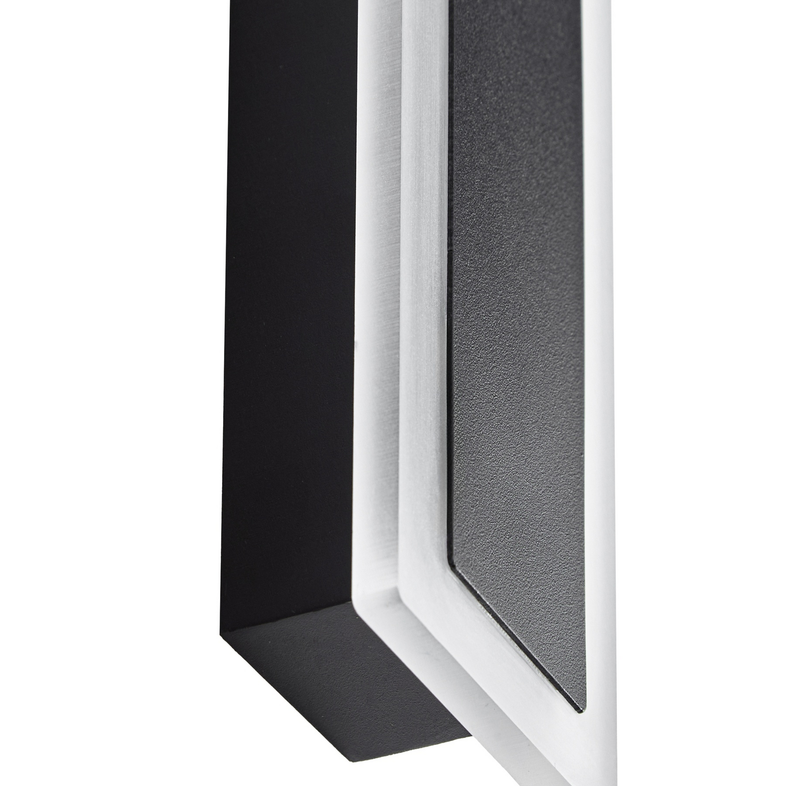 Lucande Ilora LED kültéri falilámpa, fekete, 60 cm, CCT, IP65 Lucande Ilora LED kültéri falilámpa, fekete, 60 cm, CCT, IP65