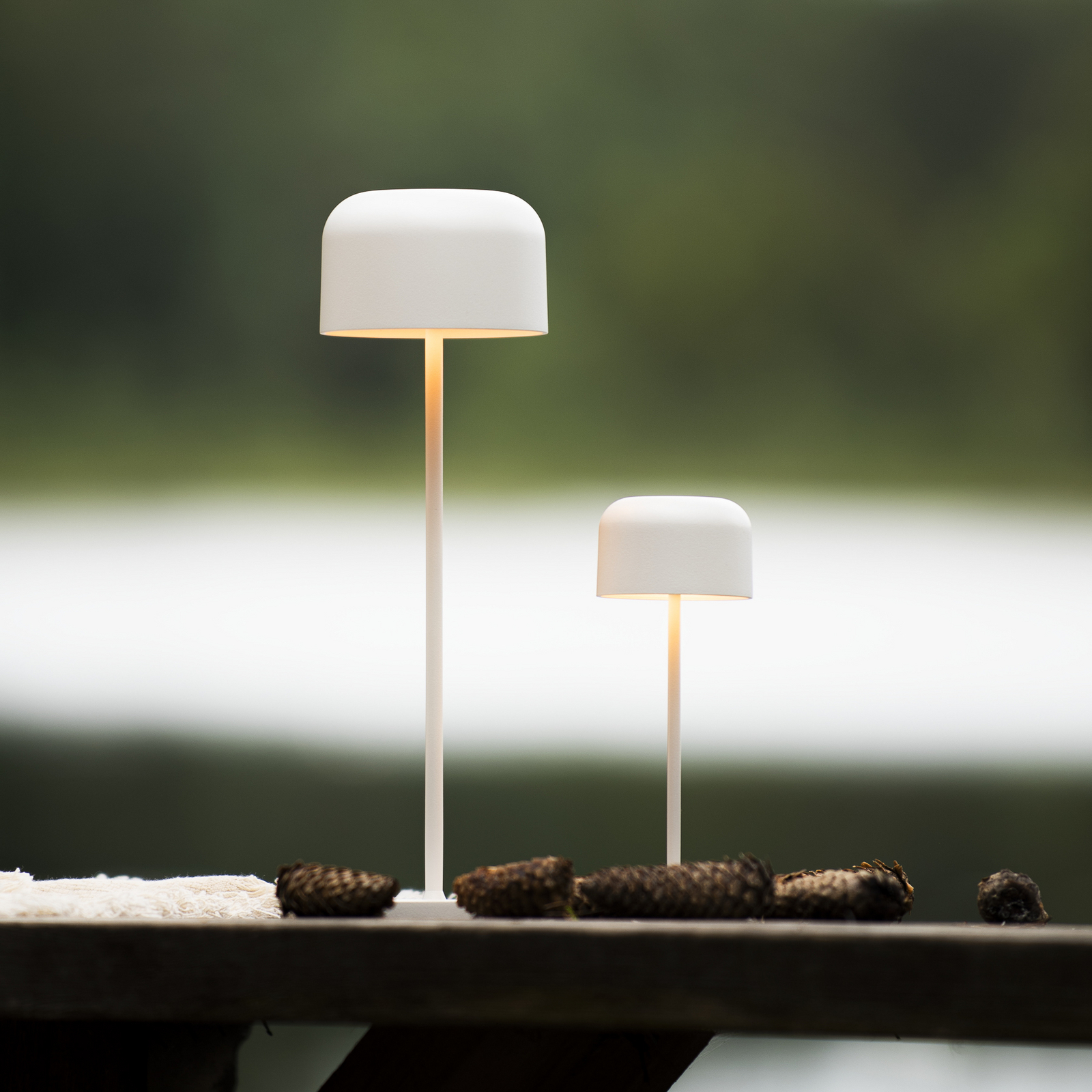 LED tafellamp Lille, hoogte 36 cm, wit, IP54, USB