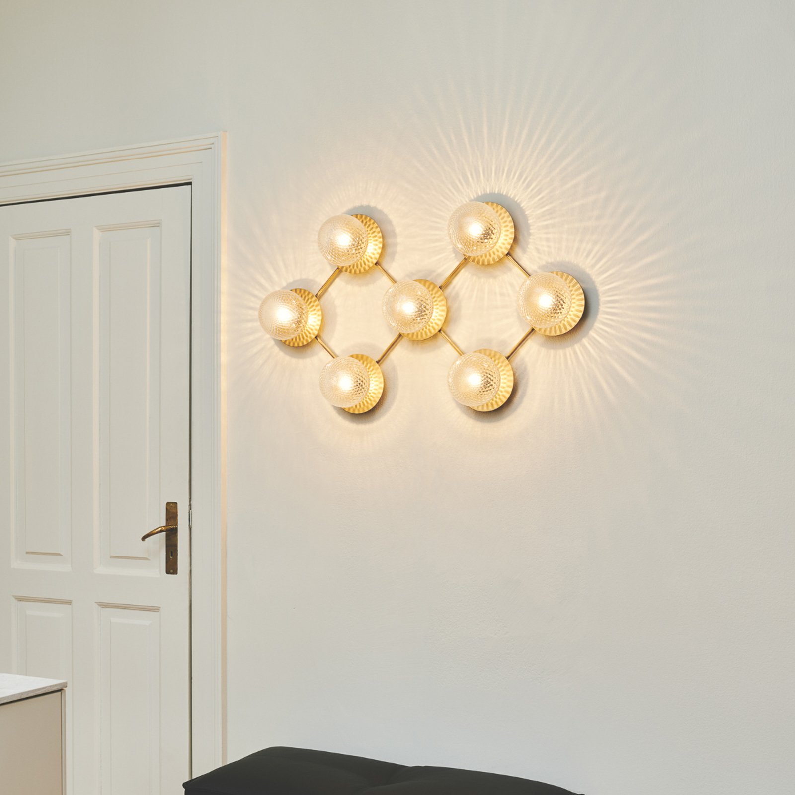 Liila 7 Vegg-/Taklampe Nordic Gold/Optic Clear - Nuura