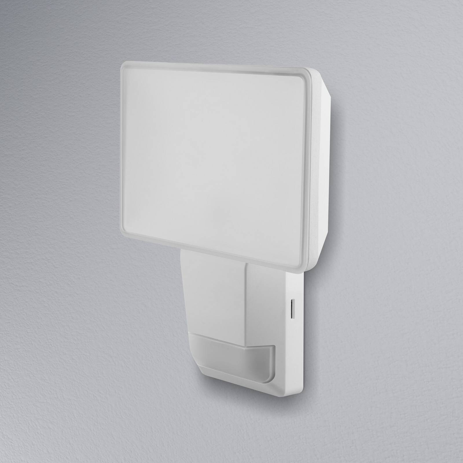 OSRAM LED-Sensor-Außenstrahler ENDURA PRO FLOOD, weiß, 15 W günstig online kaufen