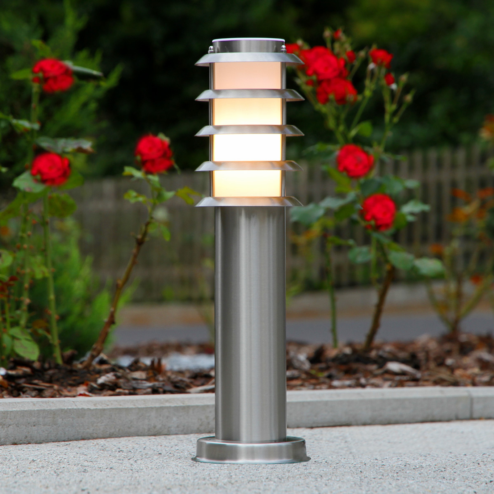 Stainless steel pillar light Selina