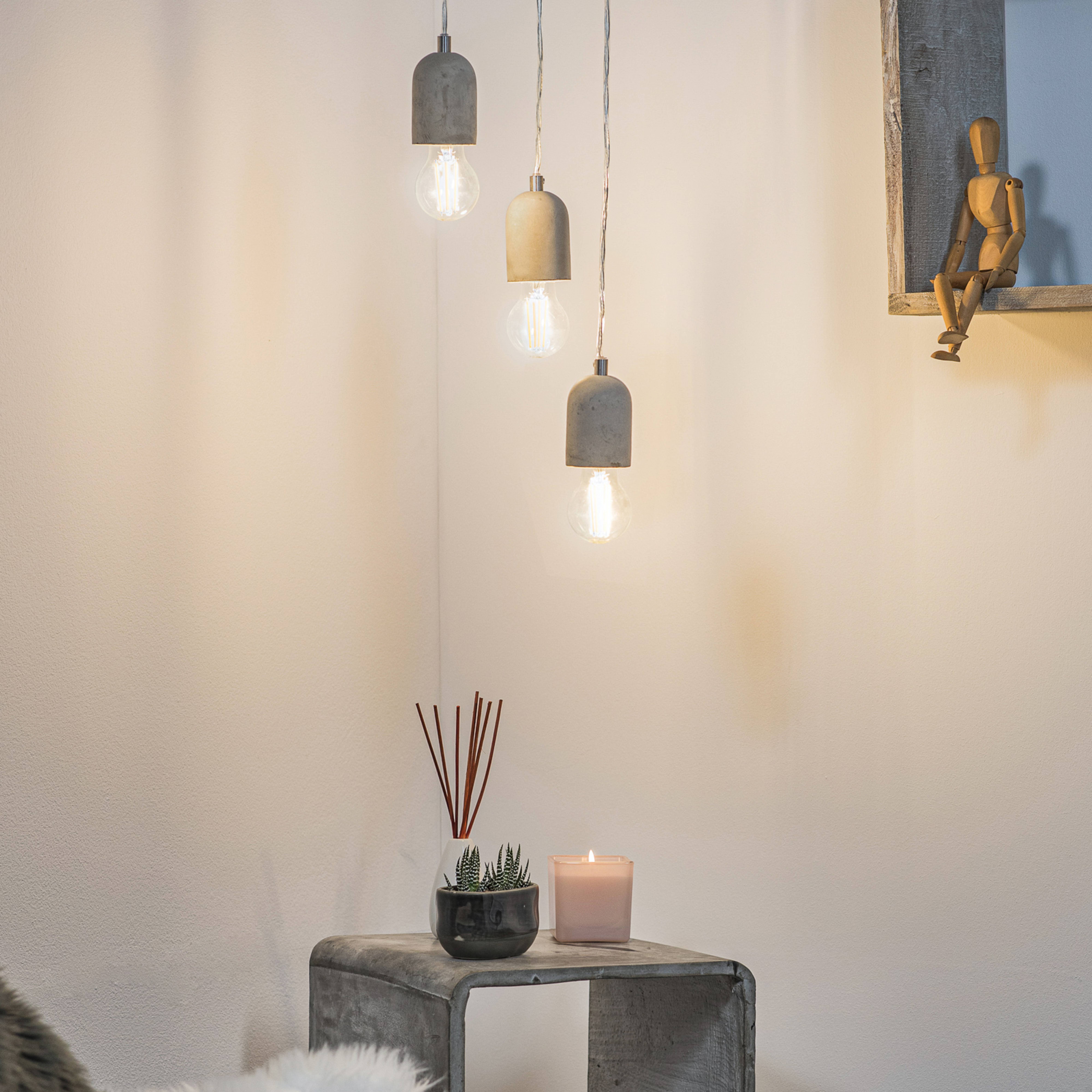 Silvares hanging light with minimalist design