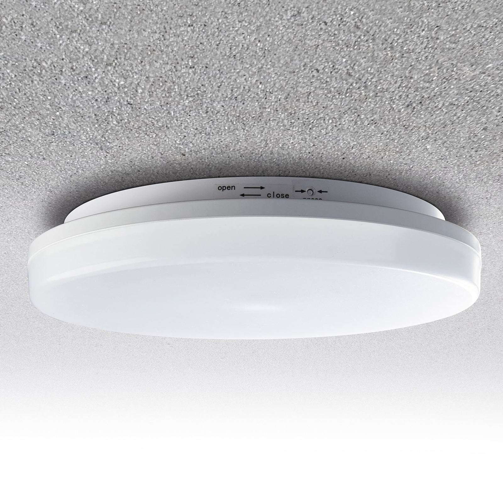 LED ceiling light Pronto, round Form