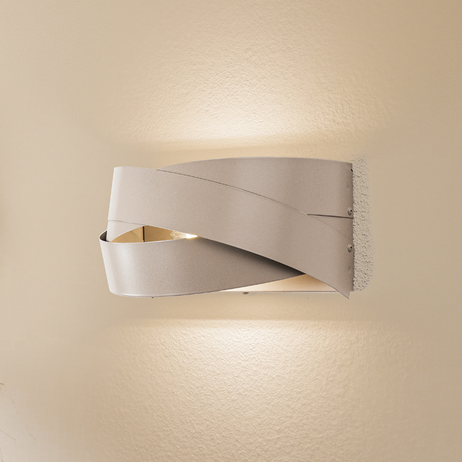 Euluna Tornado wall light, beige