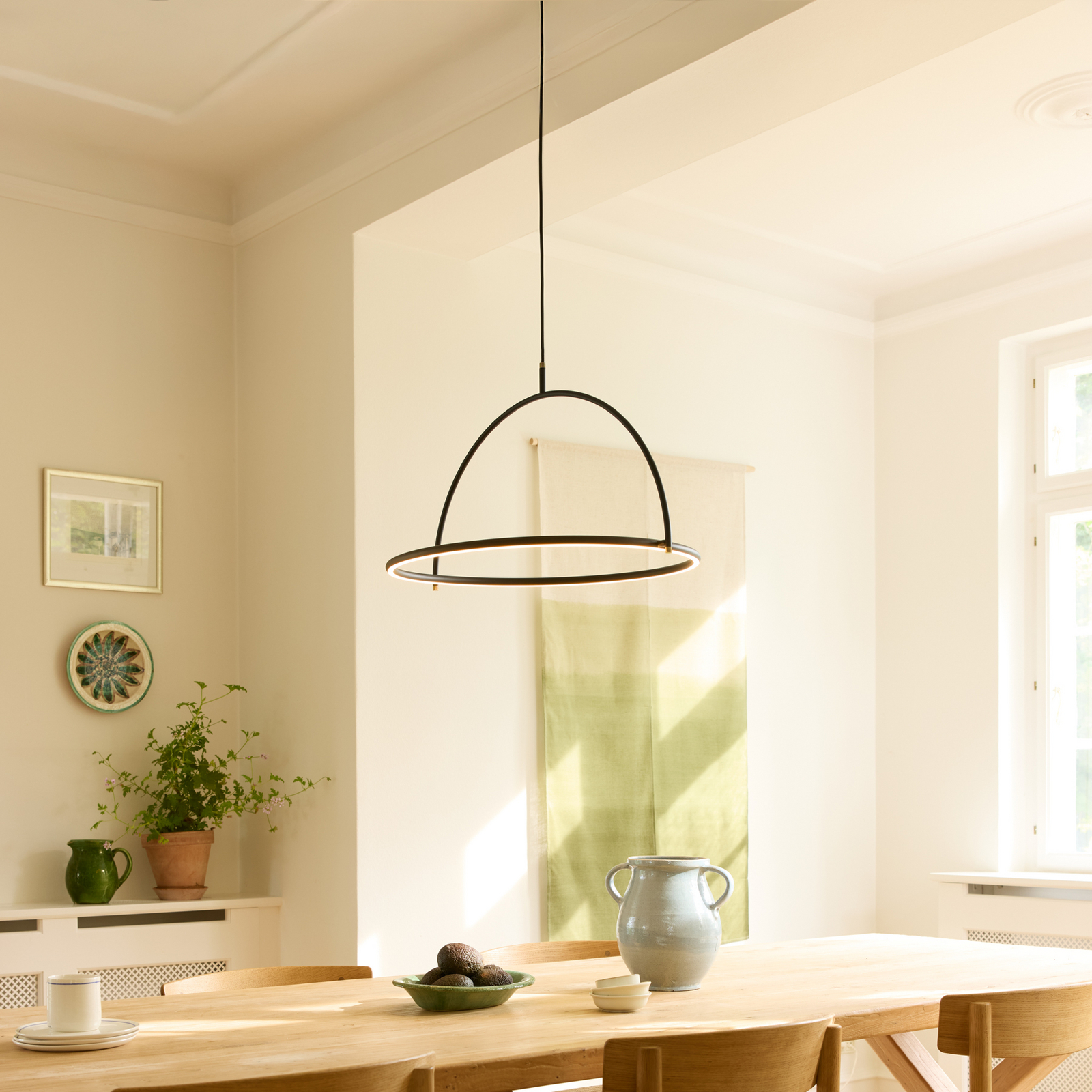 TILT LED hanglamp, Ø 60 cm, zwart, stepdim - Halo Design