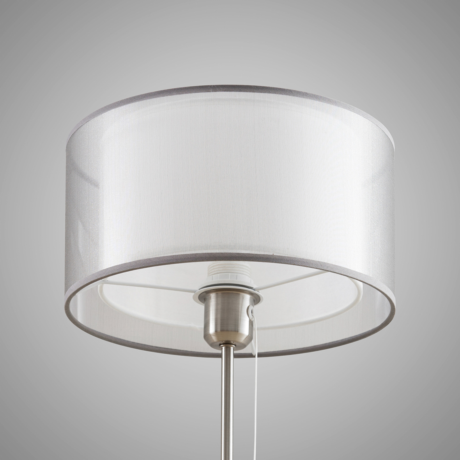Lindby Taxima bordlampe, grå